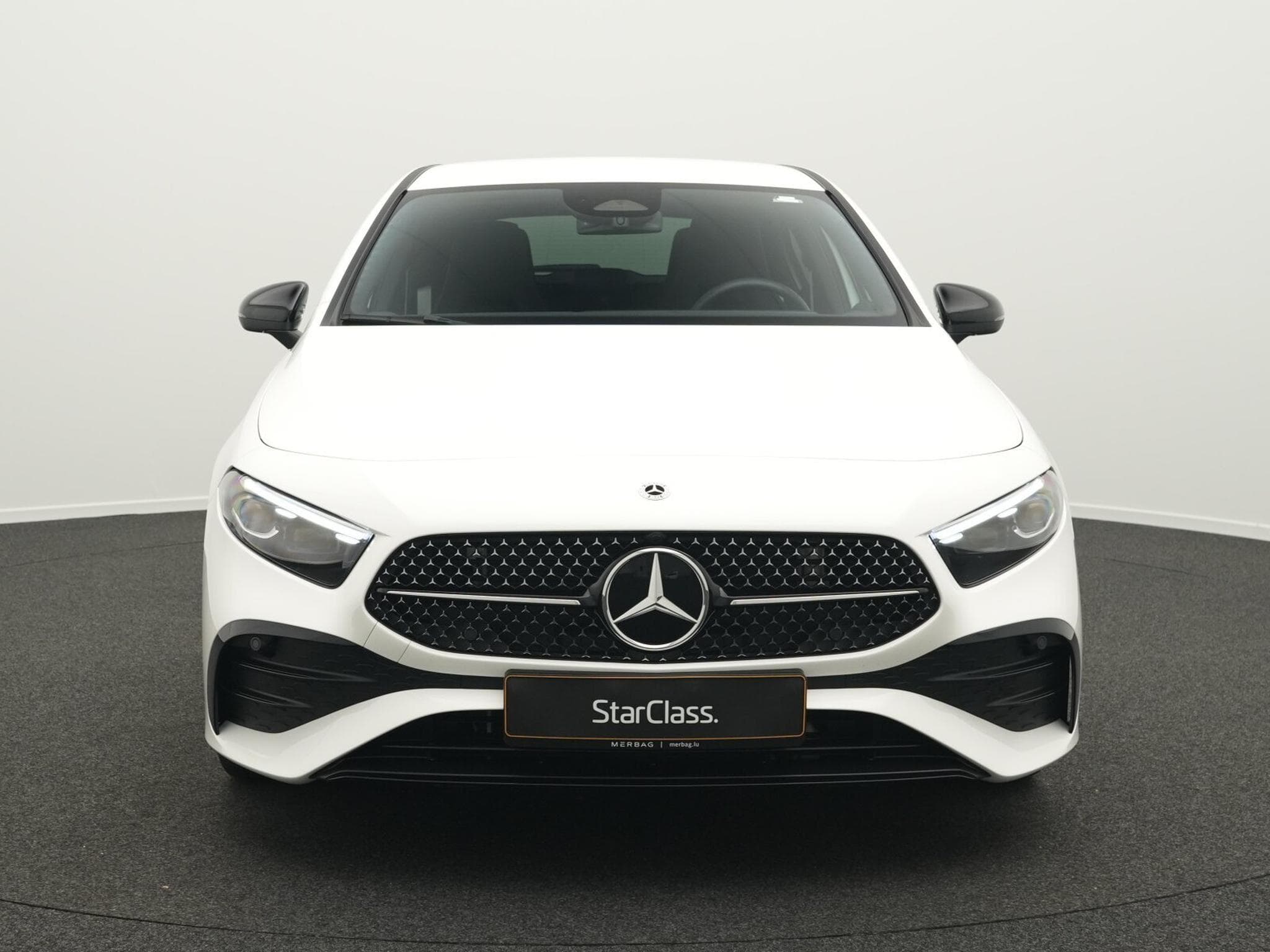 Mercedes A 200 Multi+Night+Kamera+Ambi (2025) - Foto 2