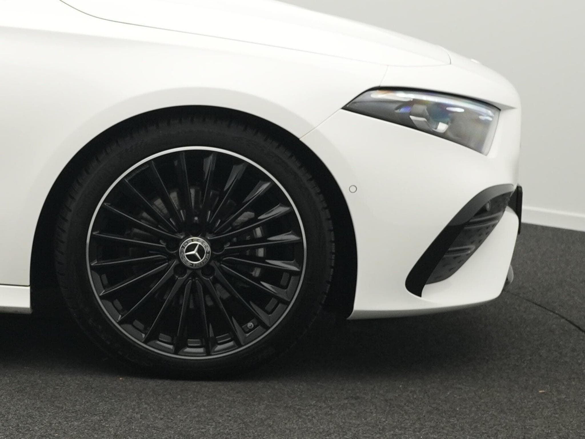 Mercedes A 200 Multi+Night+Kamera+Ambi (2025) - Foto 8
