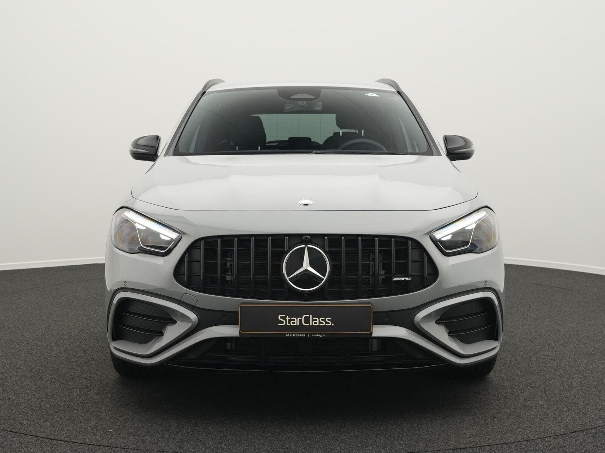 Mercedes GLA 35 AMG Mercedes-AMG GLA 35 4MATIC Multi+Kamera+Night+Totw+MBUX (2025) - Foto 2