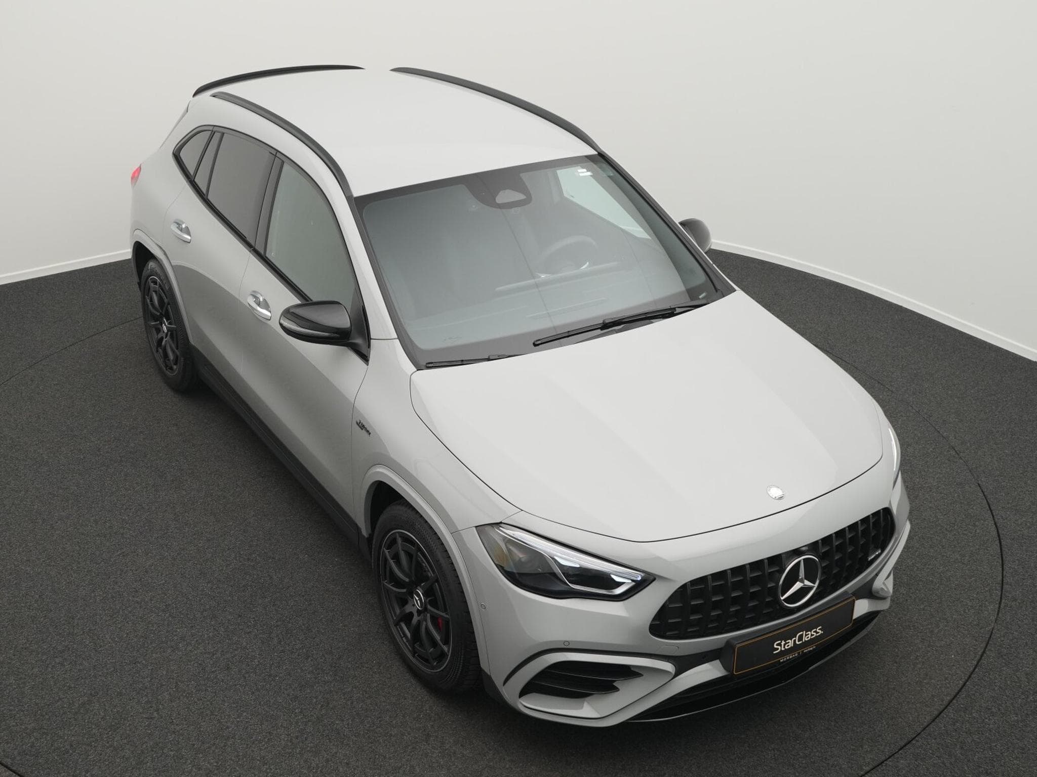 Mercedes GLA 35 AMG Mercedes-AMG GLA 35 4MATIC Multi+Kamera+Night+Totw+MBUX (2025) - Foto 12