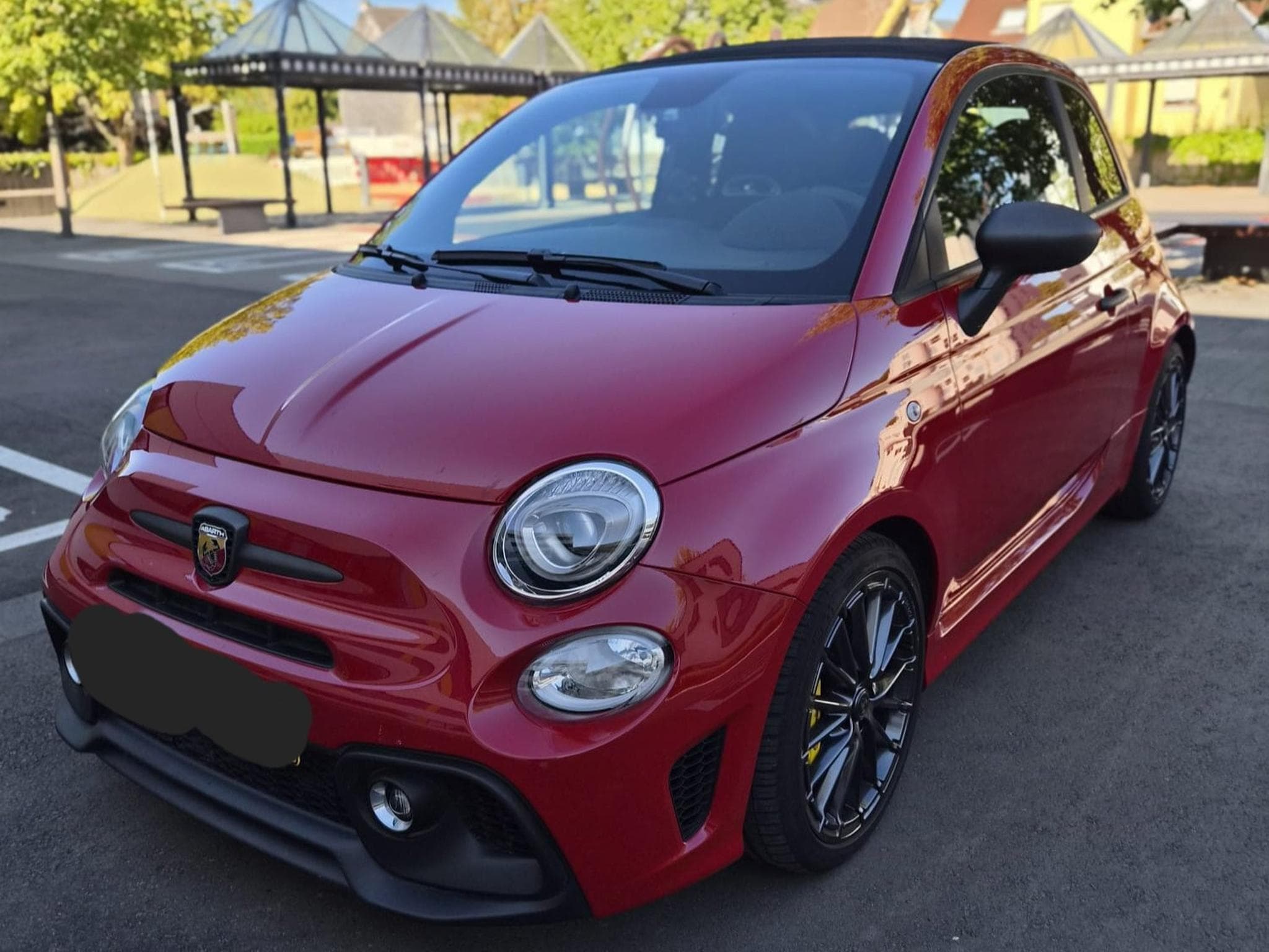 Fiat 500 Abarth 695 c (2024) - Foto 3
