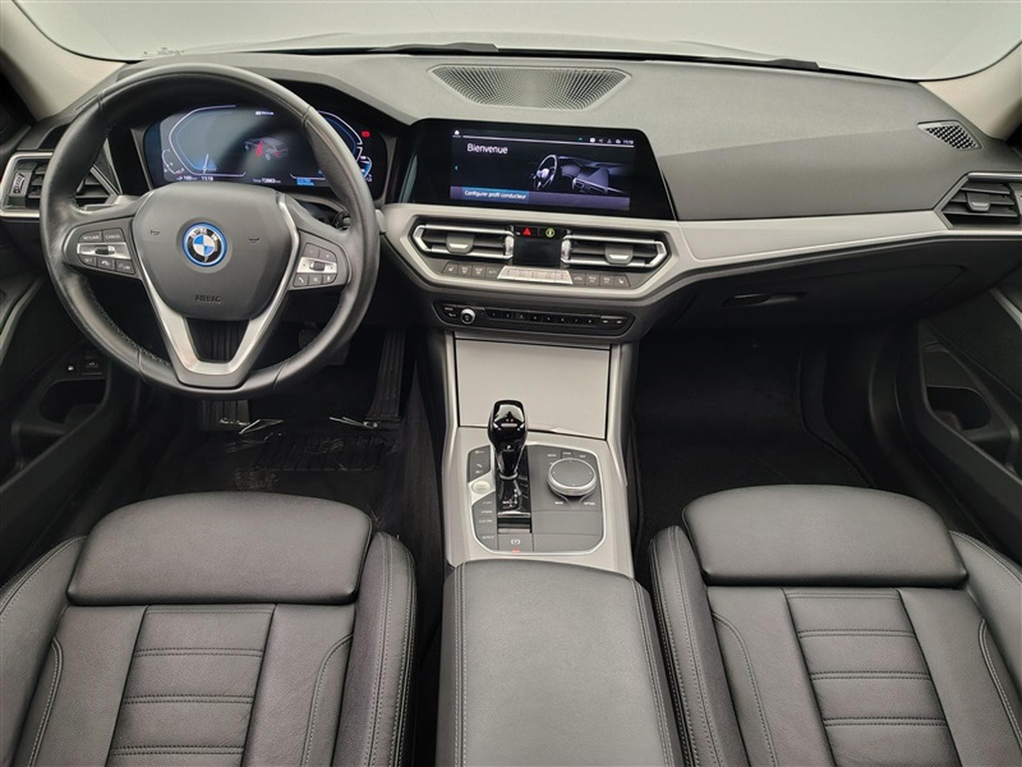 BMW 320 320eA PHEV CUIR/NAVI/FULL LED/TO PANO/JA1 (2022) - Foto 8