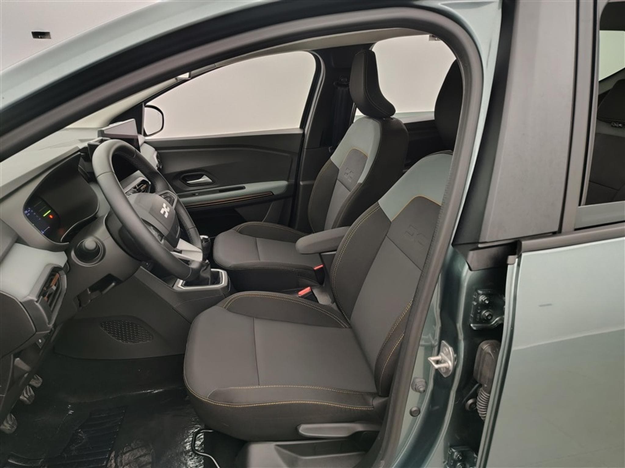 Dacia Jogger 1.0 TCe Expression 7pl. (2026) - Foto 7