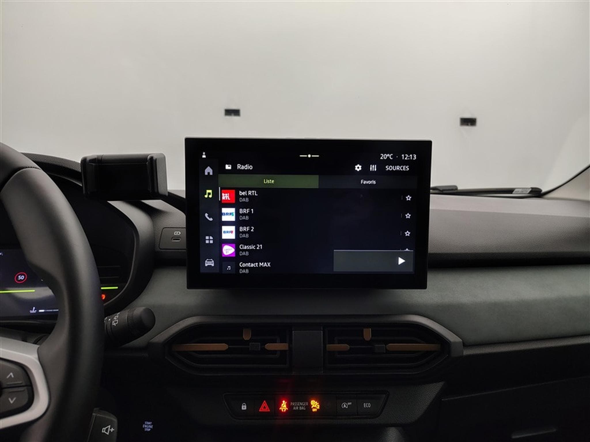 Dacia Jogger 1.0 TCe Expression 7pl. (2026) - Foto 11