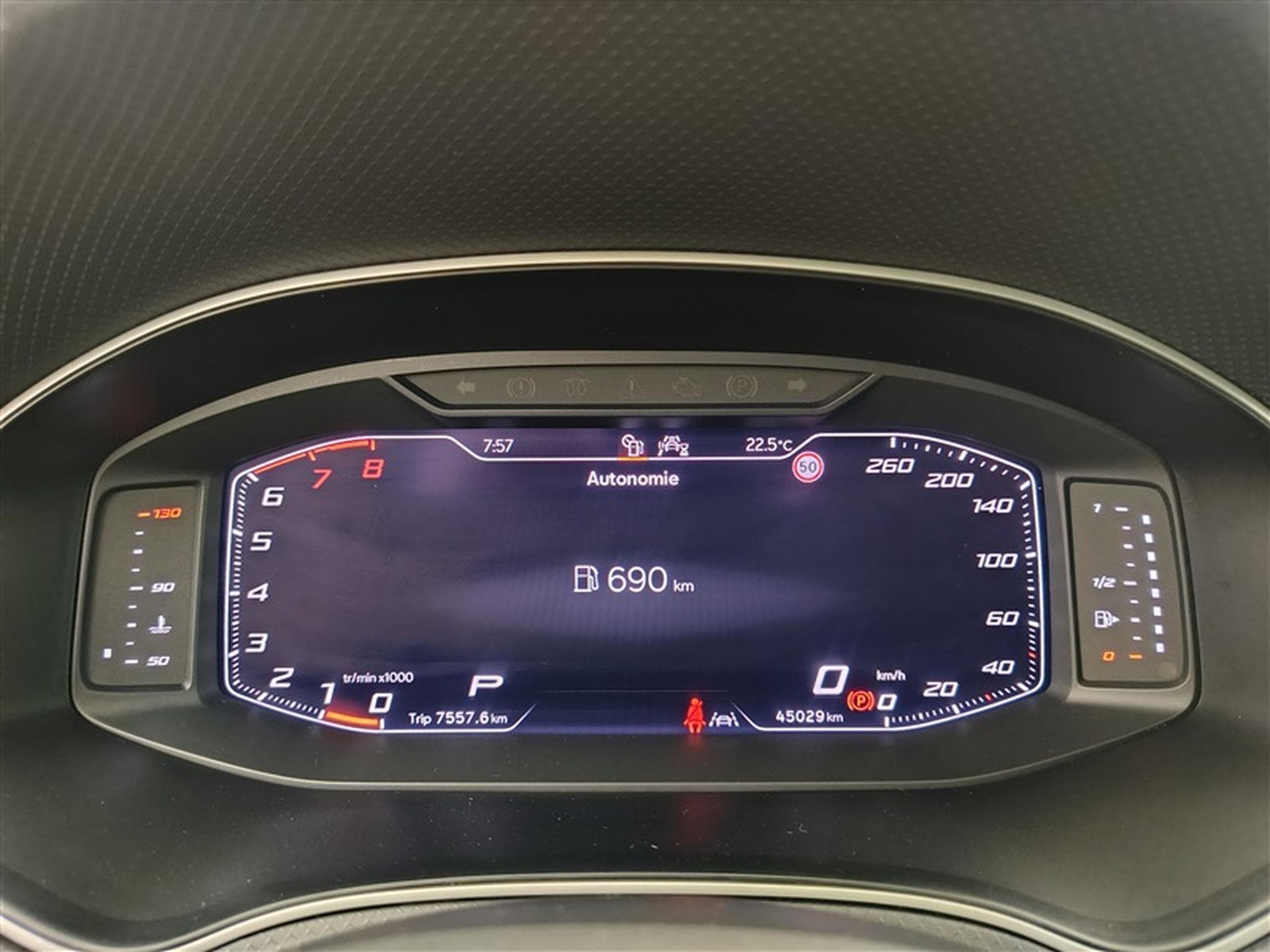 Seat Arona 1.0 TSI FR DSG NAVI / FULL LED / CARPLAY (2024) - Foto 10