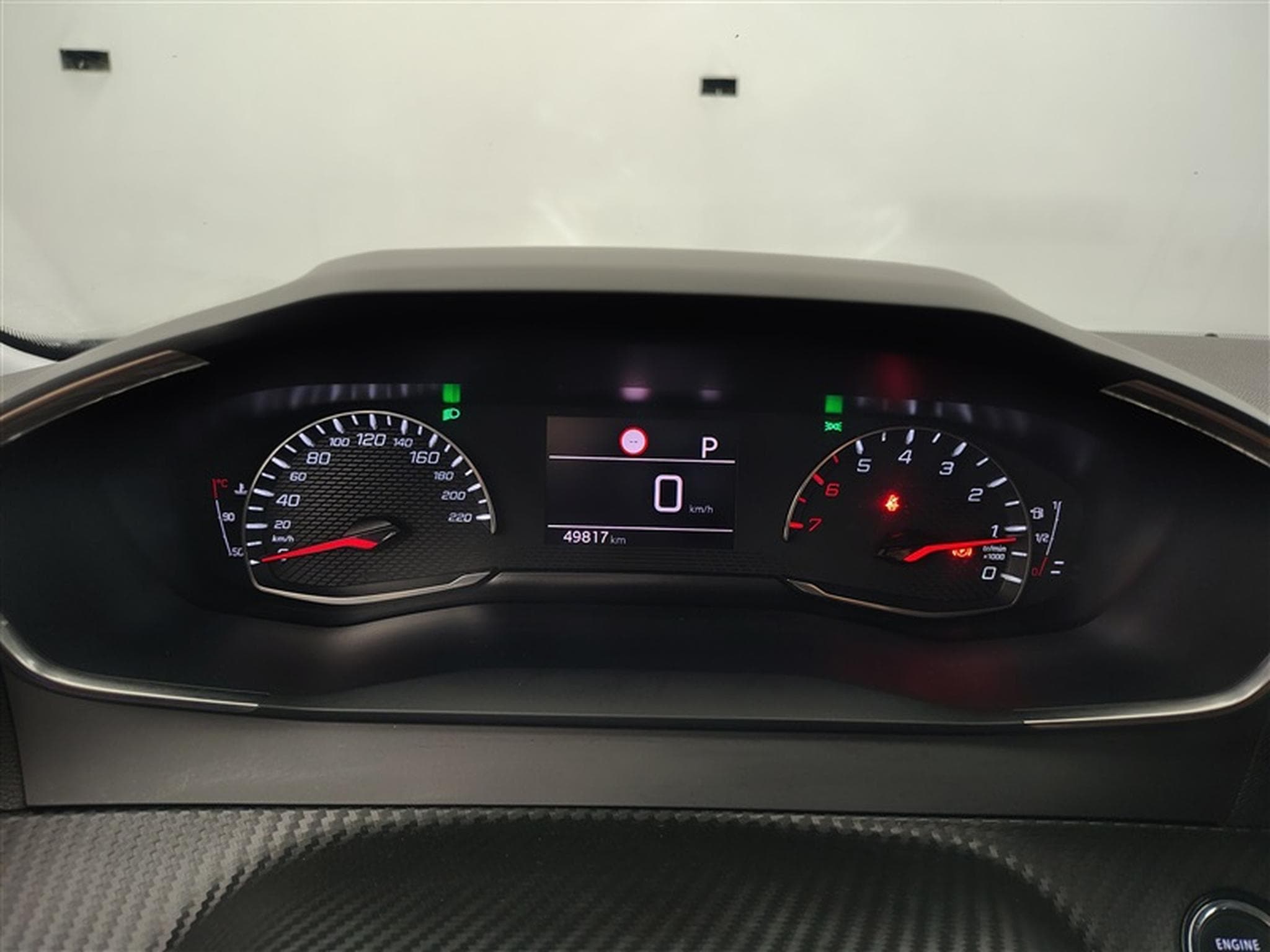 Peugeot 2008 1.2 PureTech Allure Pack EAT8 NAVI / S-CUIR / FULL LED (2022) - Foto 10