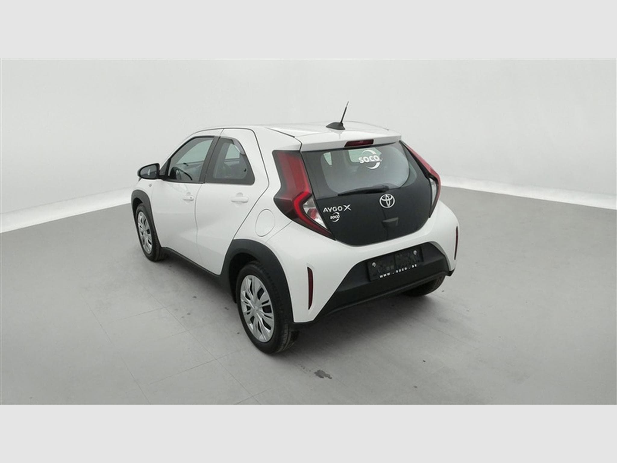Toyota Aygo 1.0i VVT-i Play CARPLAY / CAMERA (2024) - Photo 2