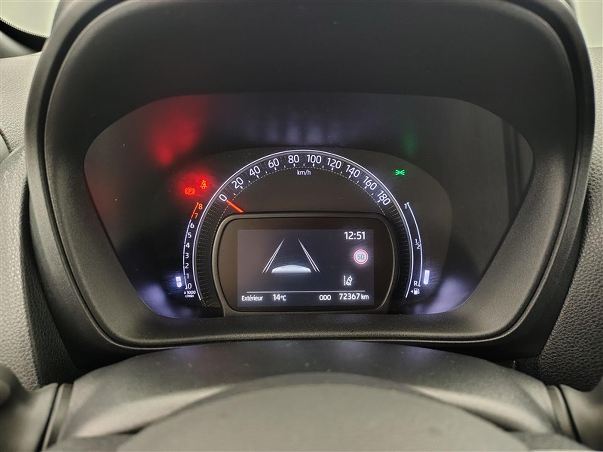 Toyota Aygo 1.0i VVT-i Play CARPLAY / CAMERA (2024) - Photo 10