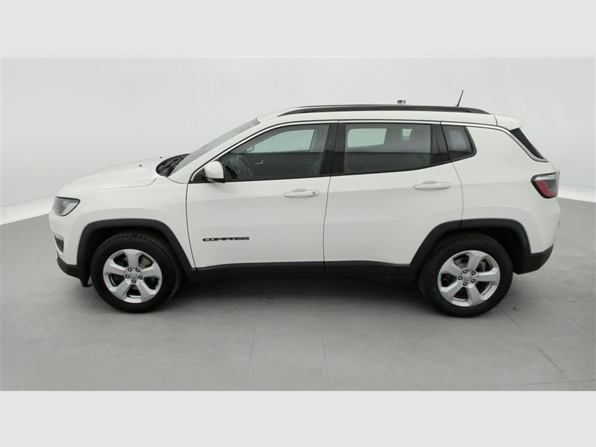 Jeep Compass 1.3 Turbo 4x2 Longitude (2020) - Foto 3