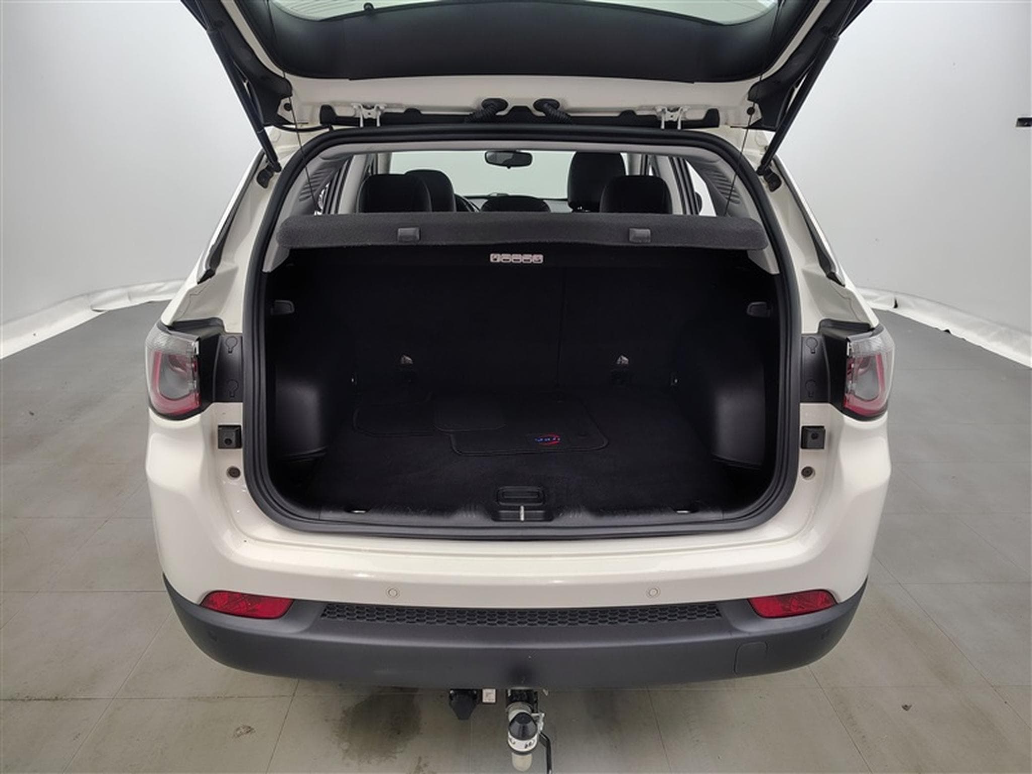 Jeep Compass 1.3 Turbo 4x2 Longitude (2020) - Foto 14