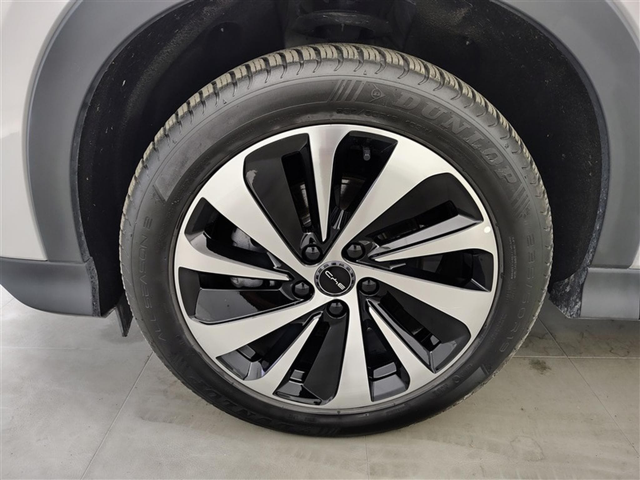 BYD Seal U 1.5 DM-I 218Cv PHEV Boost CUIR / NAVI / TO PANO (2025) - Photo 6