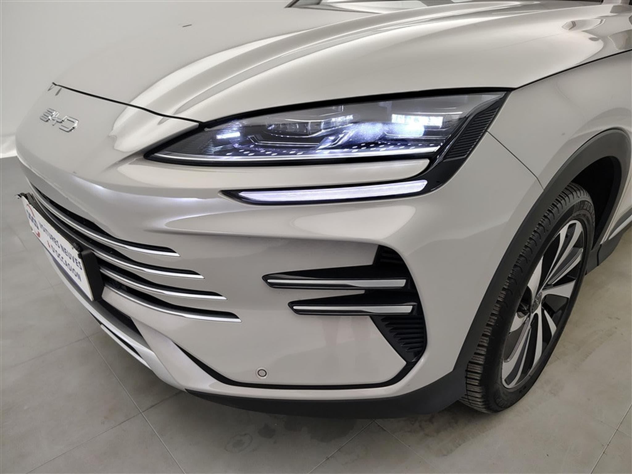 BYD Seal U 1.5 DM-I 218Cv PHEV Boost CUIR / NAVI / TO PANO (2025) - Photo 15