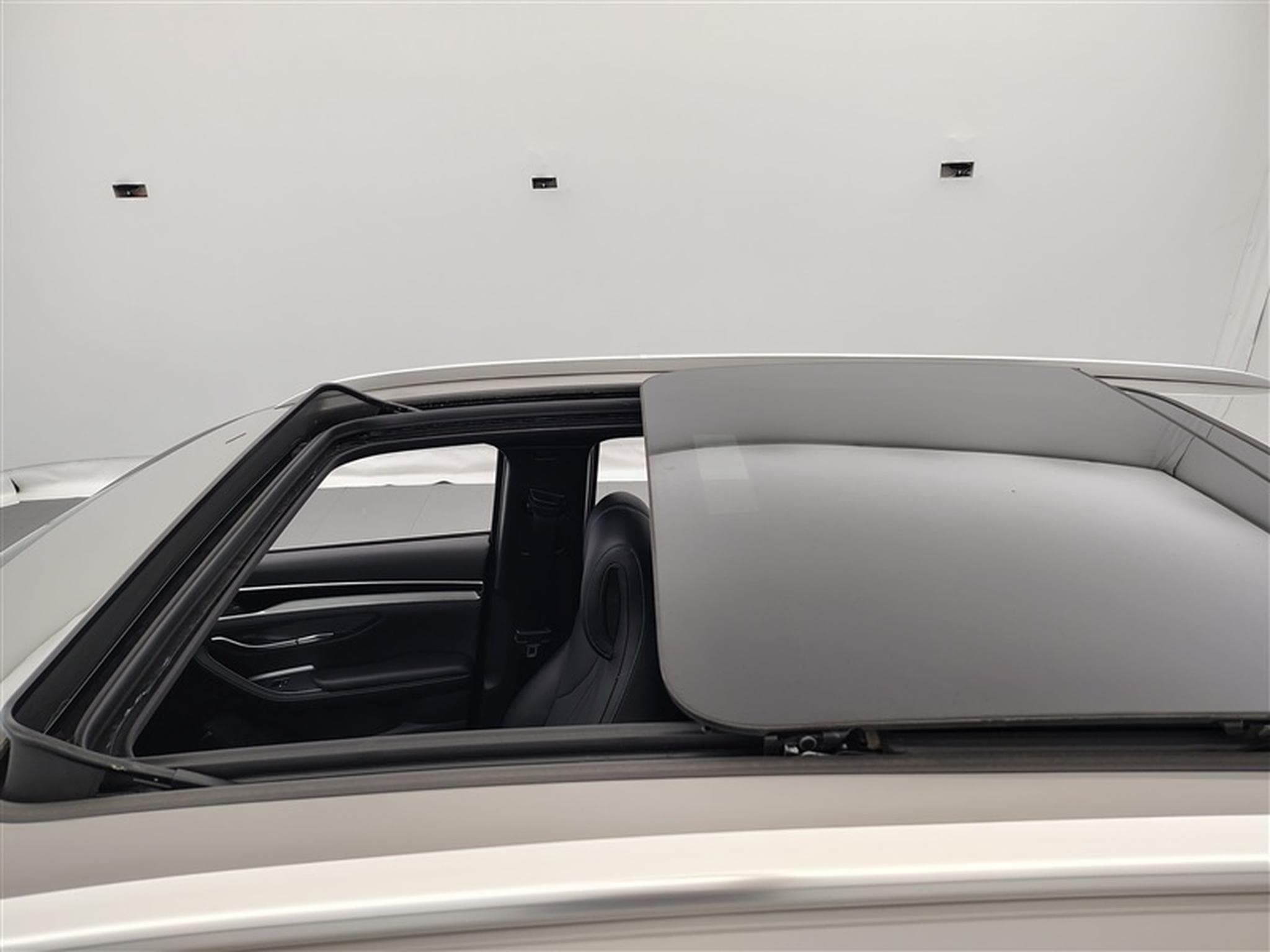 BYD Seal U 1.5 DM-I 218Cv PHEV Boost CUIR / NAVI / TO PANO (2025) - Photo 19