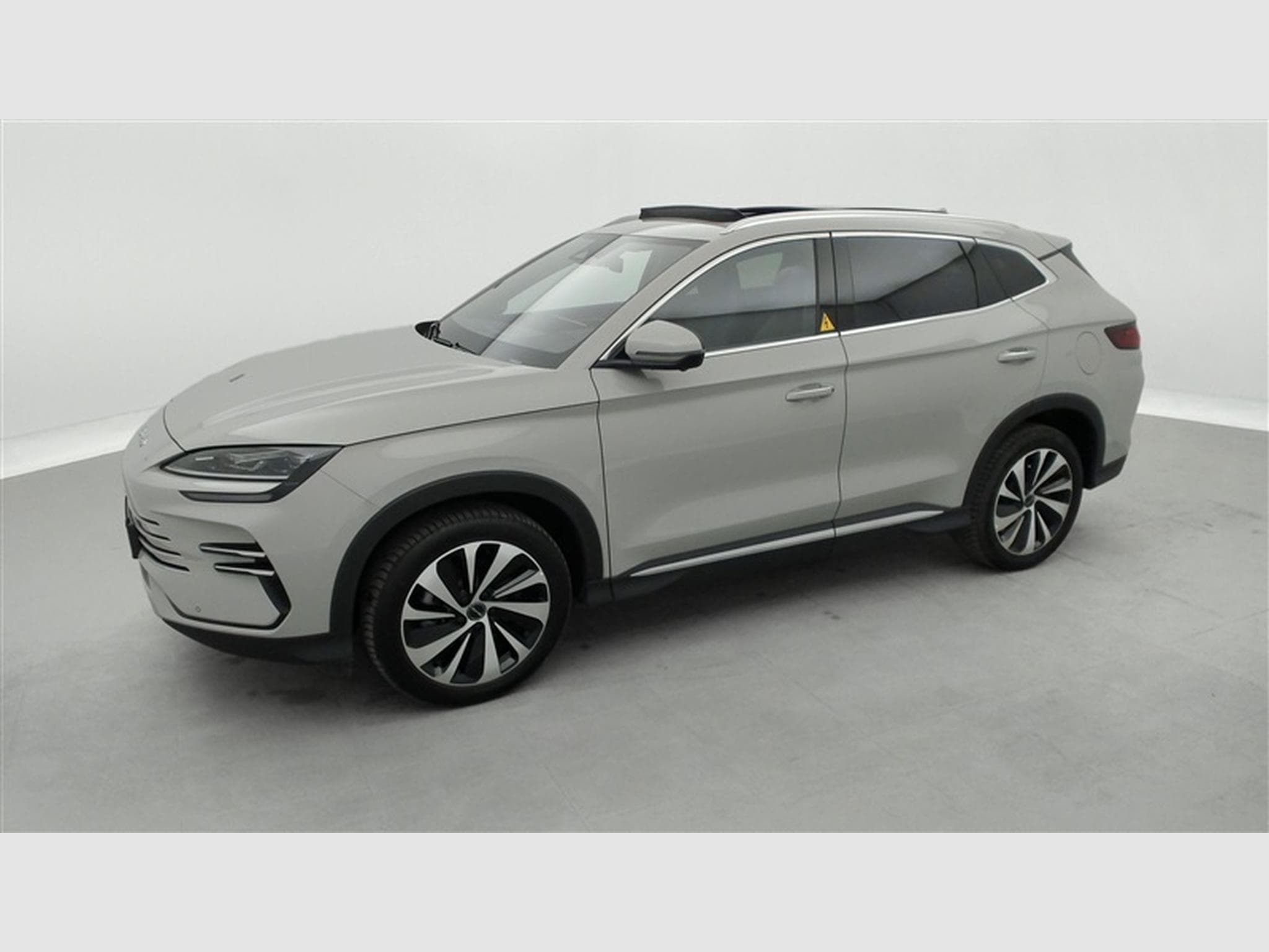 BYD Seal U 1.5 DM-I 218Cv PHEV Boost CUIR / NAVI / TO PANO (2025) - Photo 23