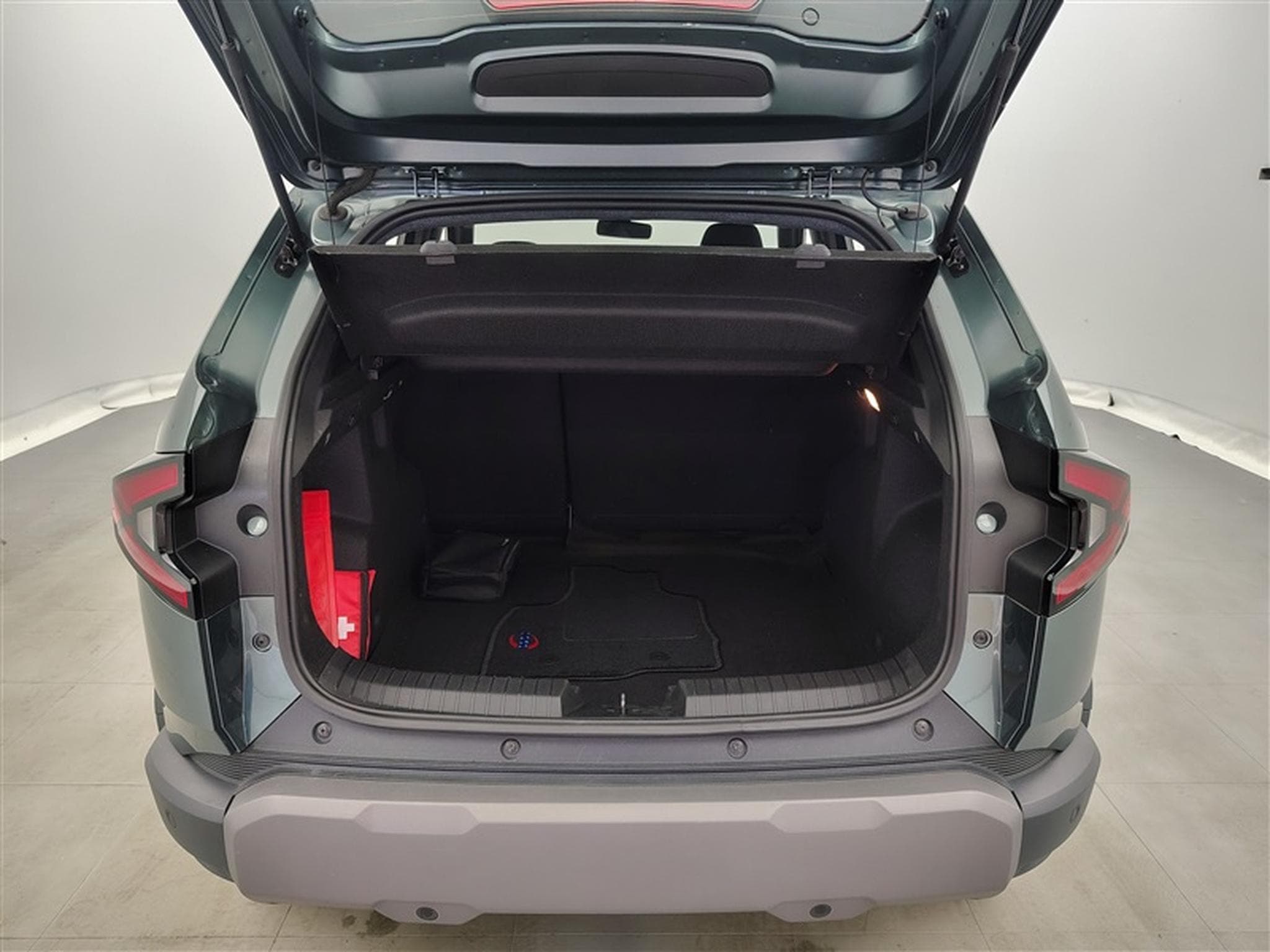 Dacia Duster 1.6 Hybrid EDC CARPLAY / CLIM / FULL LED (2025) - Photo 14