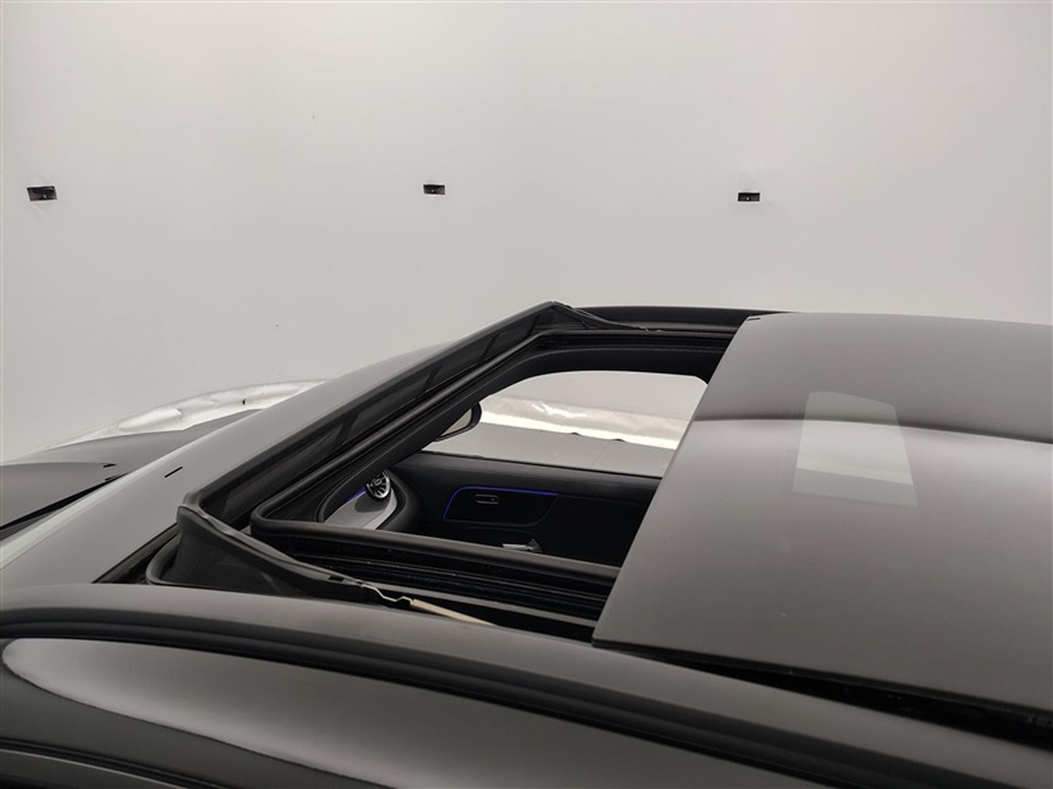 Mercedes GLA 180 AMG Line CUIR/NAVI/FULL LED/JA18 (2025) - Photo 19