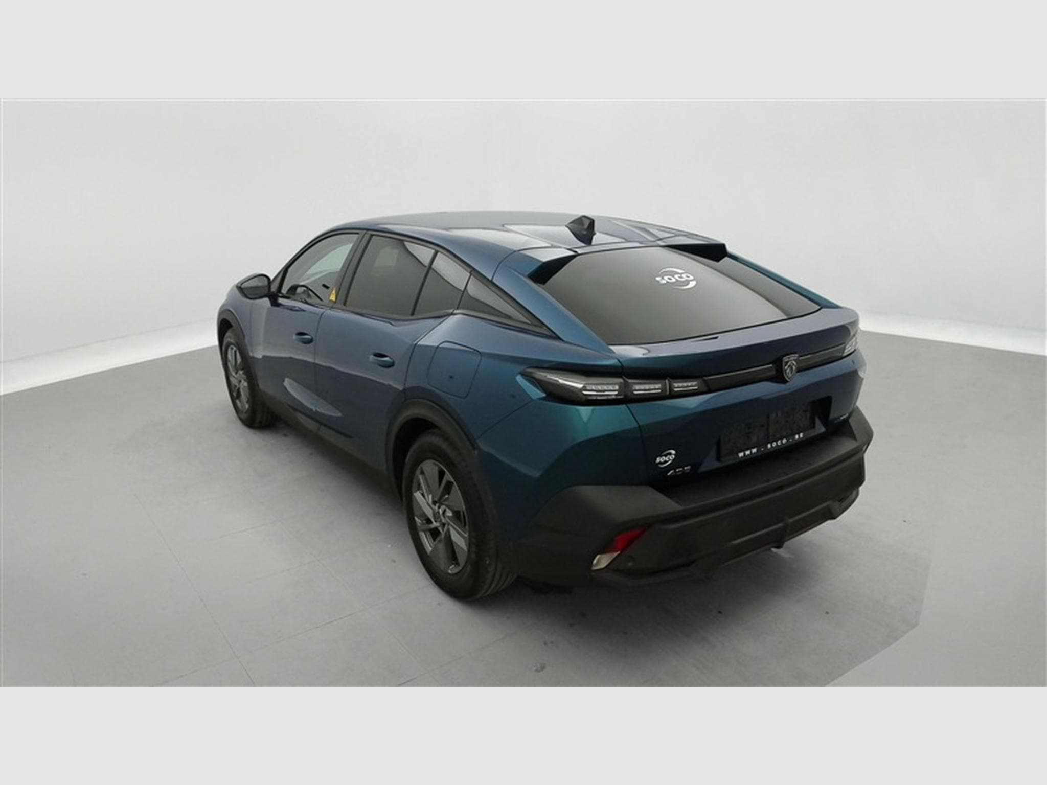 Peugeot 408 PHEV 1.6 Turbo Allure S&S (133 kW) (2024) - Photo 2