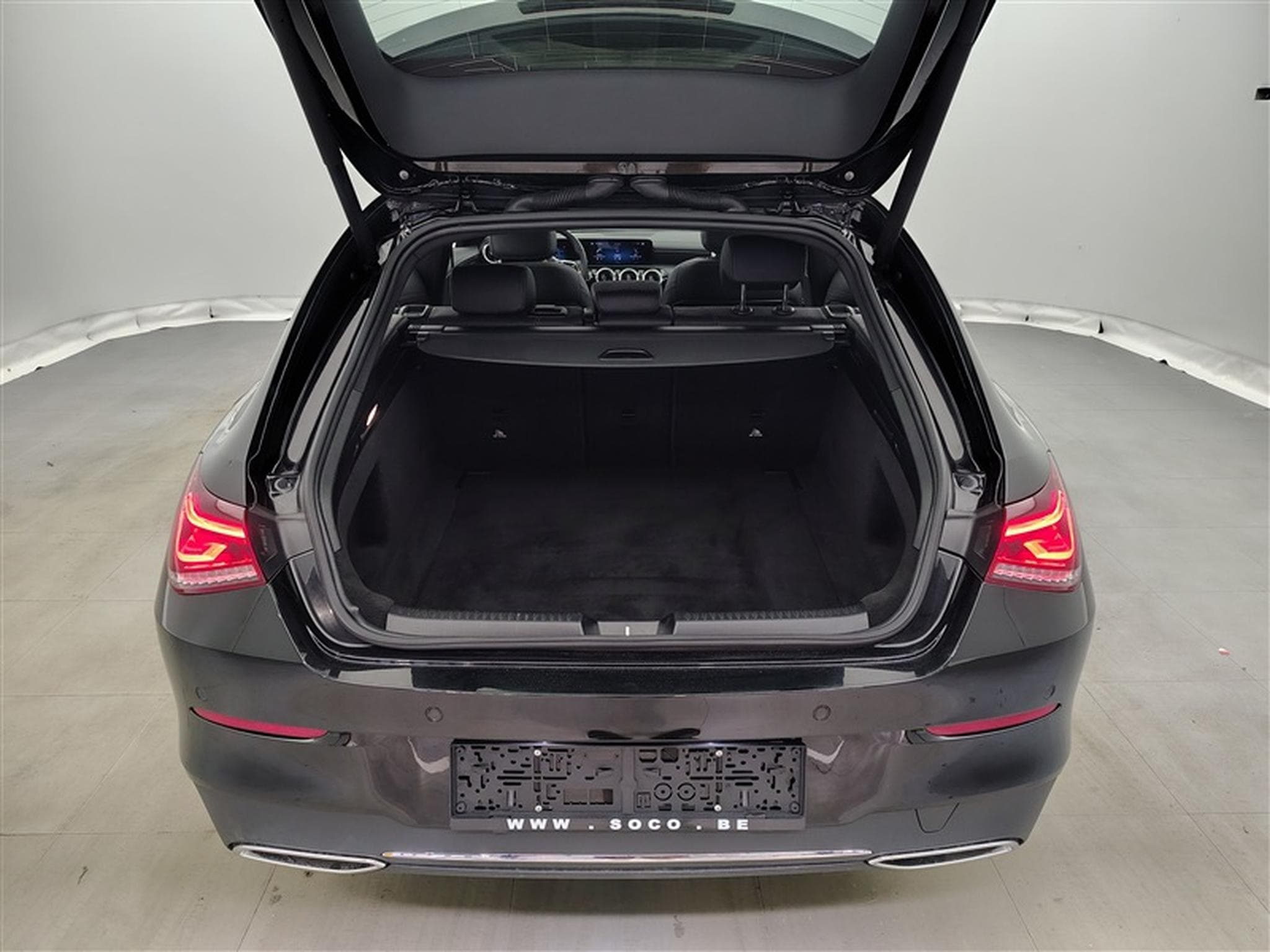 Mercedes CLA 180 d Autom. Luxury Line NAVI / FULL LED / S-CUIR / PANO (2023) - Photo 14