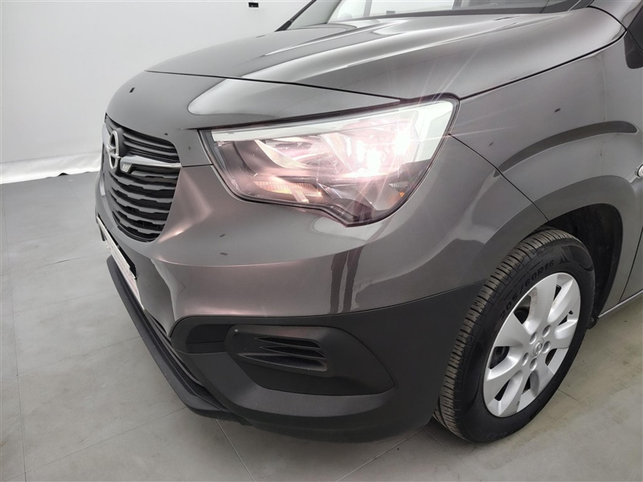 Opel Combo 1.5 TD BlueInj. L2H1 double cab.   Navi / CarPlay / PDC (2021) - Photo 15