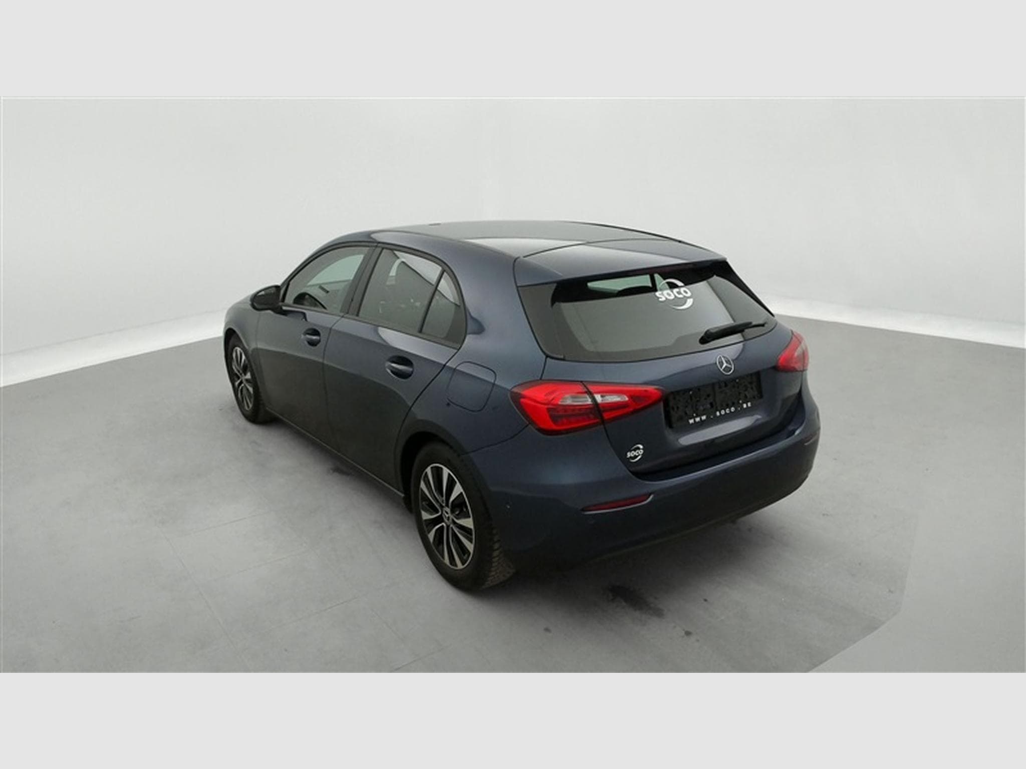 Mercedes A 180 A 180  Business solution NAVI/ LED/JA (2022) - Foto 2