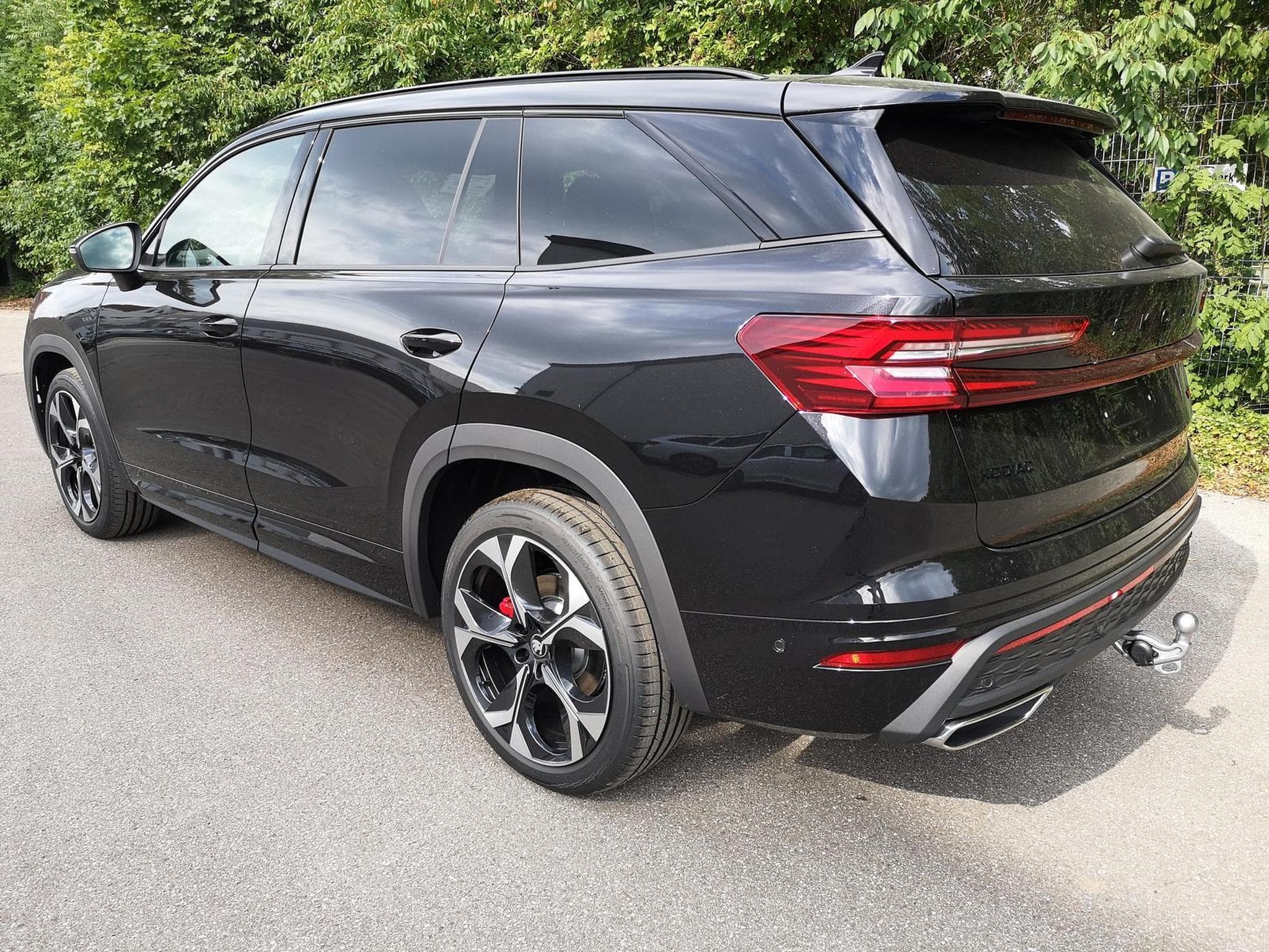 Skoda Kodiaq 2.0 TSI 195 kW 4x4 RS (2026) - Photo 3