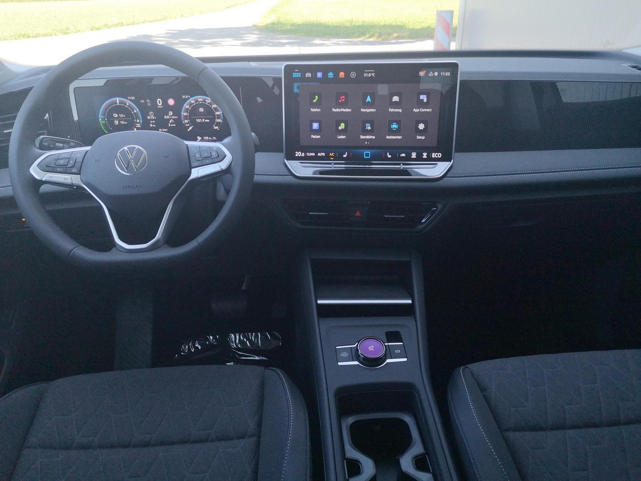 VW Tiguan 1.5 eHybrid Life (2026) - Photo 7