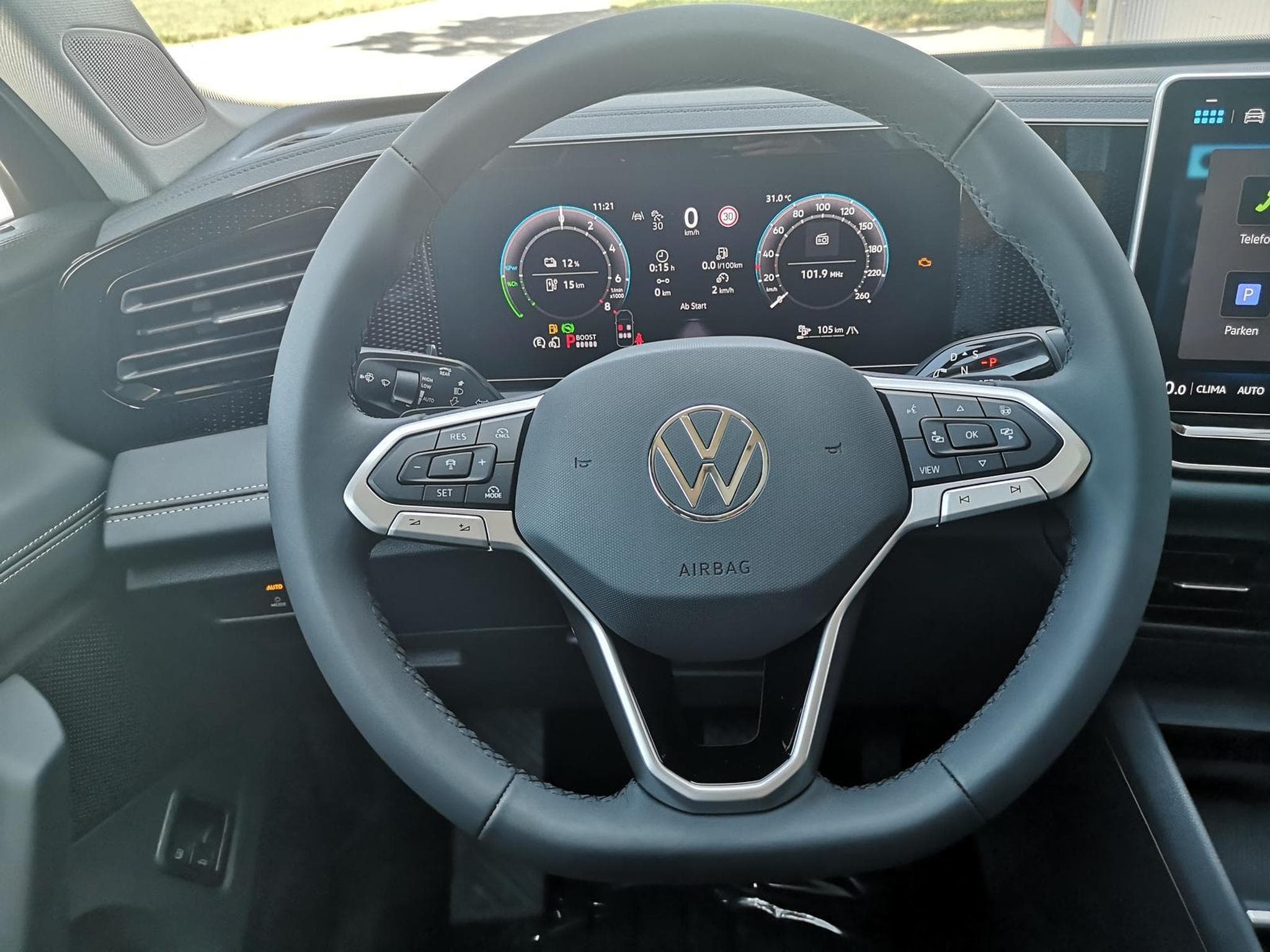 VW Tiguan 1.5 eHybrid Life (2026) - Photo 6