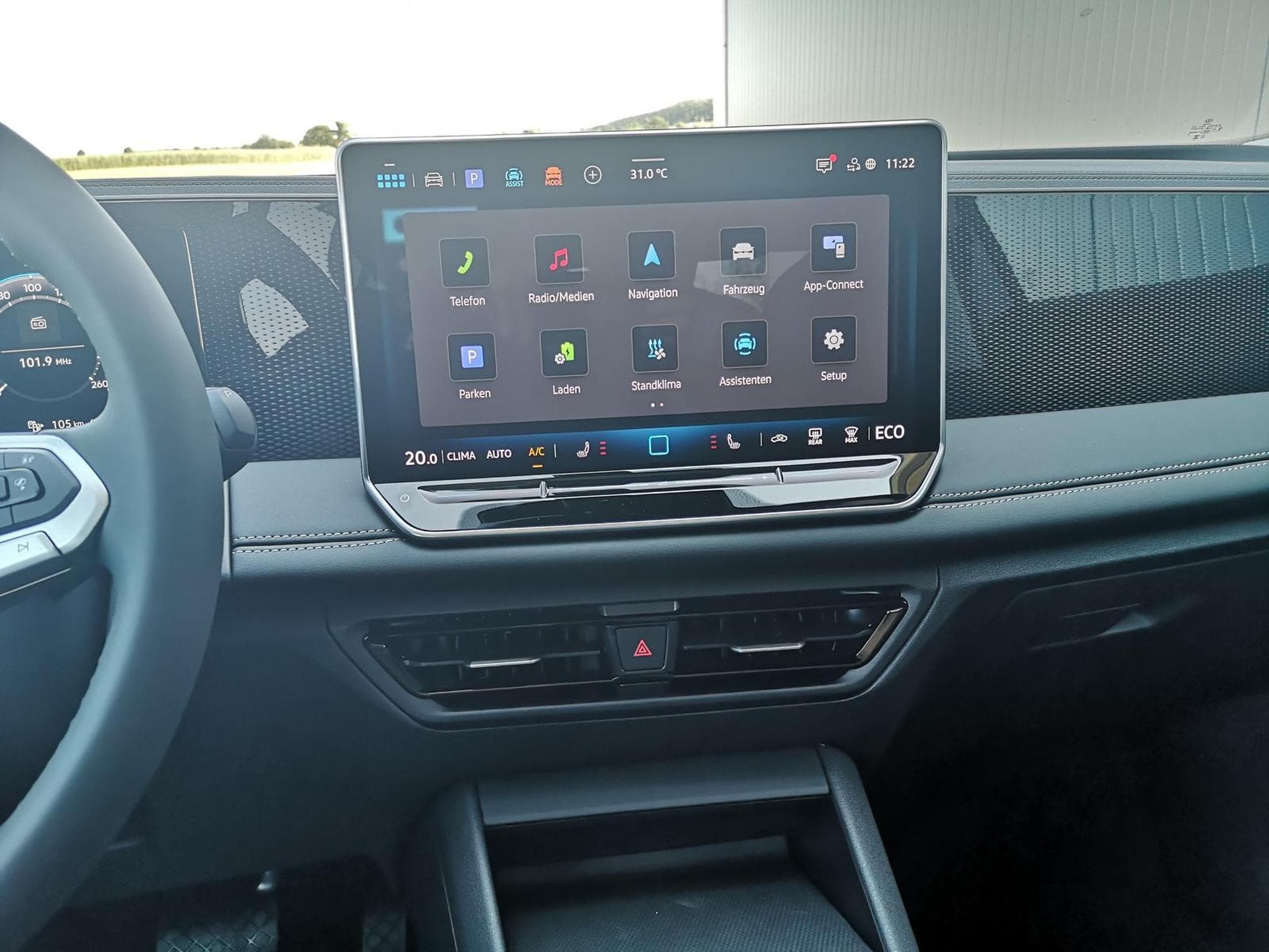 VW Tiguan 1.5 eHybrid Life (2026) - Photo 8