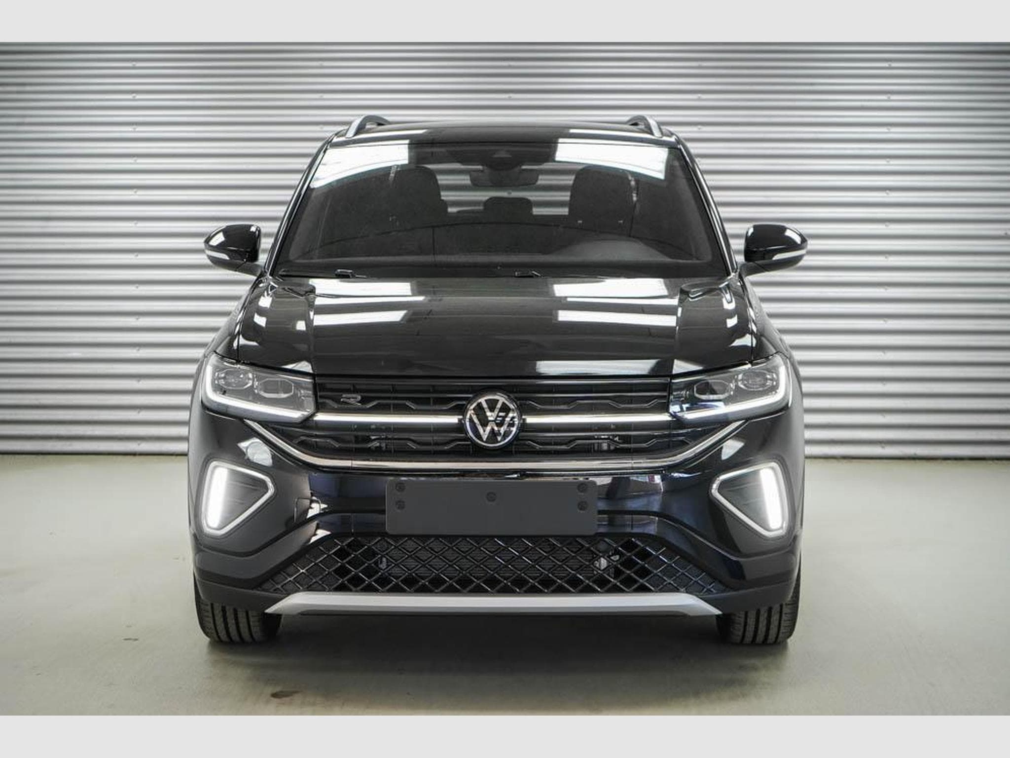 VW T-Cross 1,5 TSI DSG (2026) - Photo 2