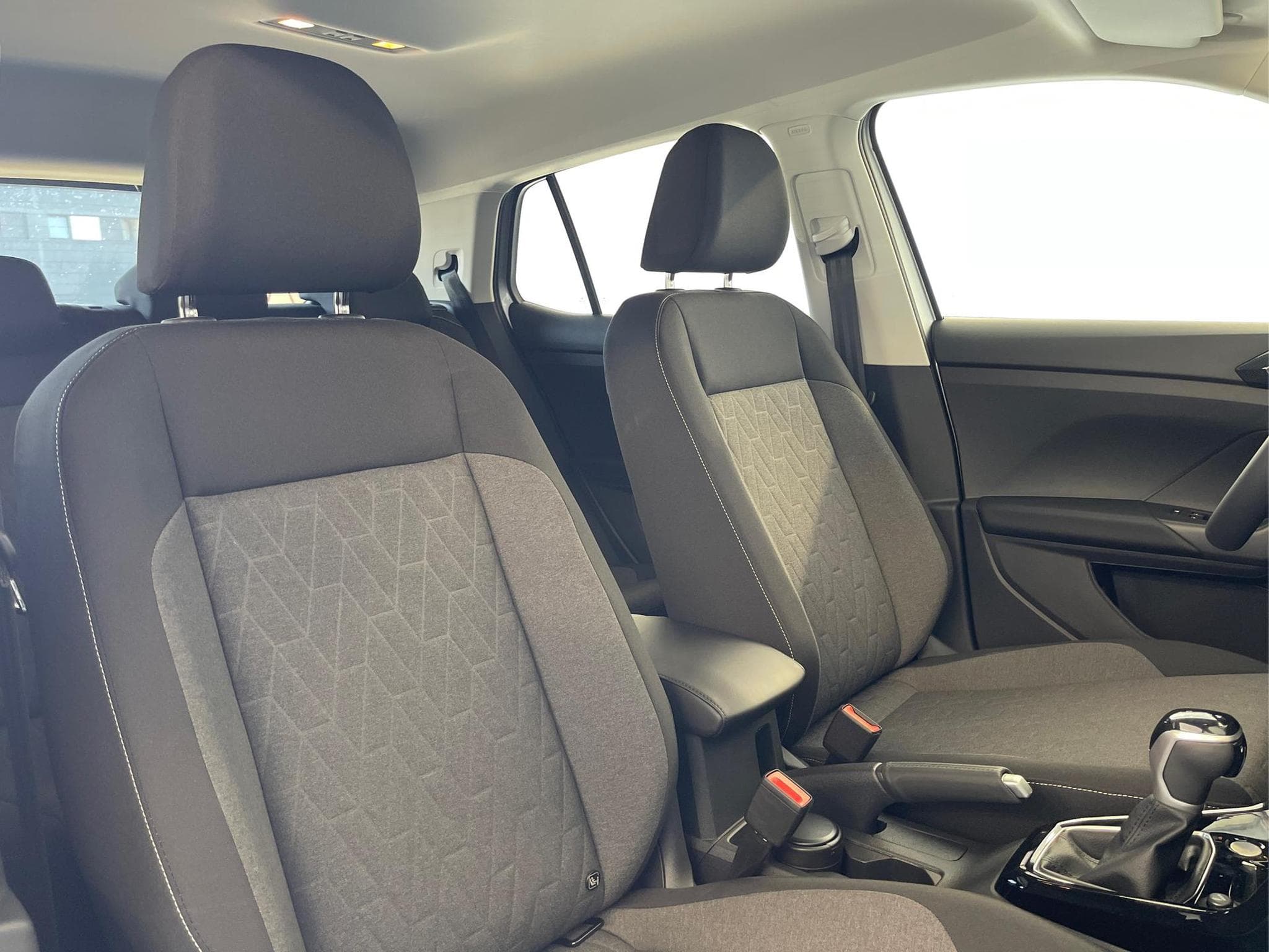 VW T-Cross LIFE (2026) - Photo 13