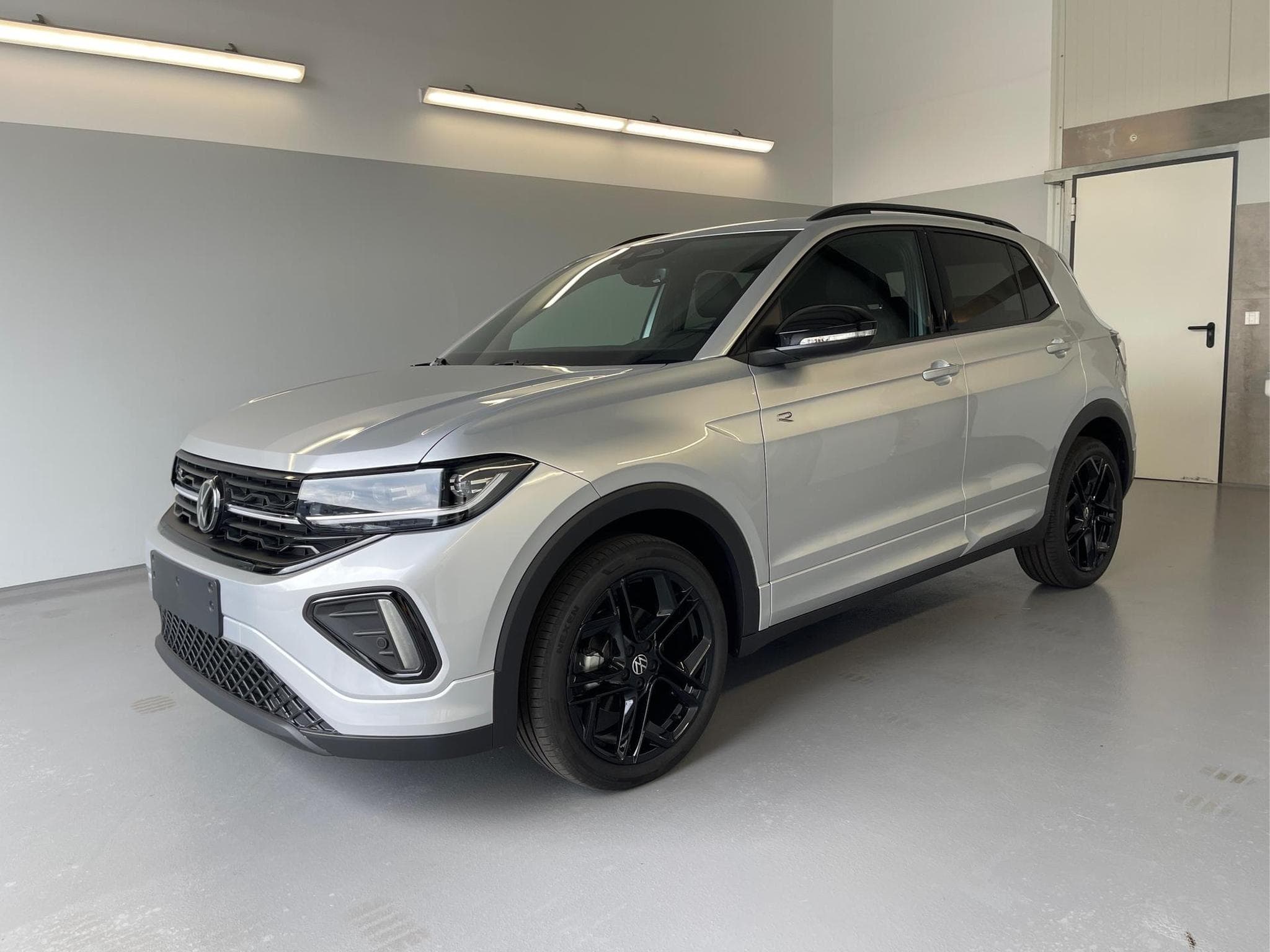 VW T-Cross R-Line (2026) - Photo 1