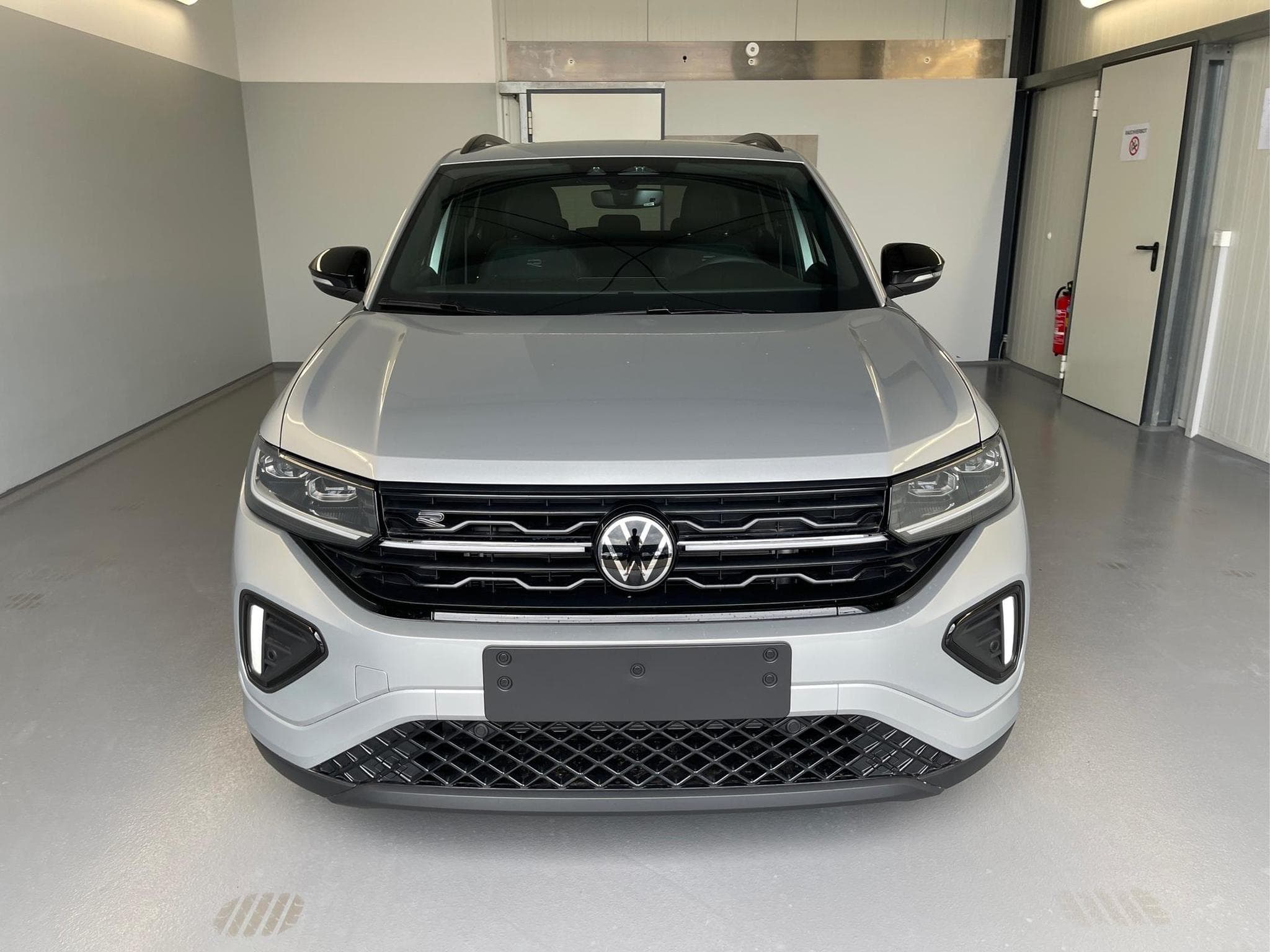 VW T-Cross R-Line (2026) - Photo 2