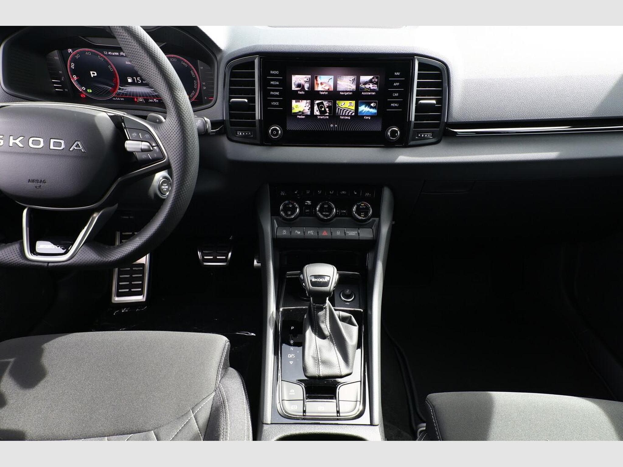 Skoda Karoq Sportline (2026) - Photo 8