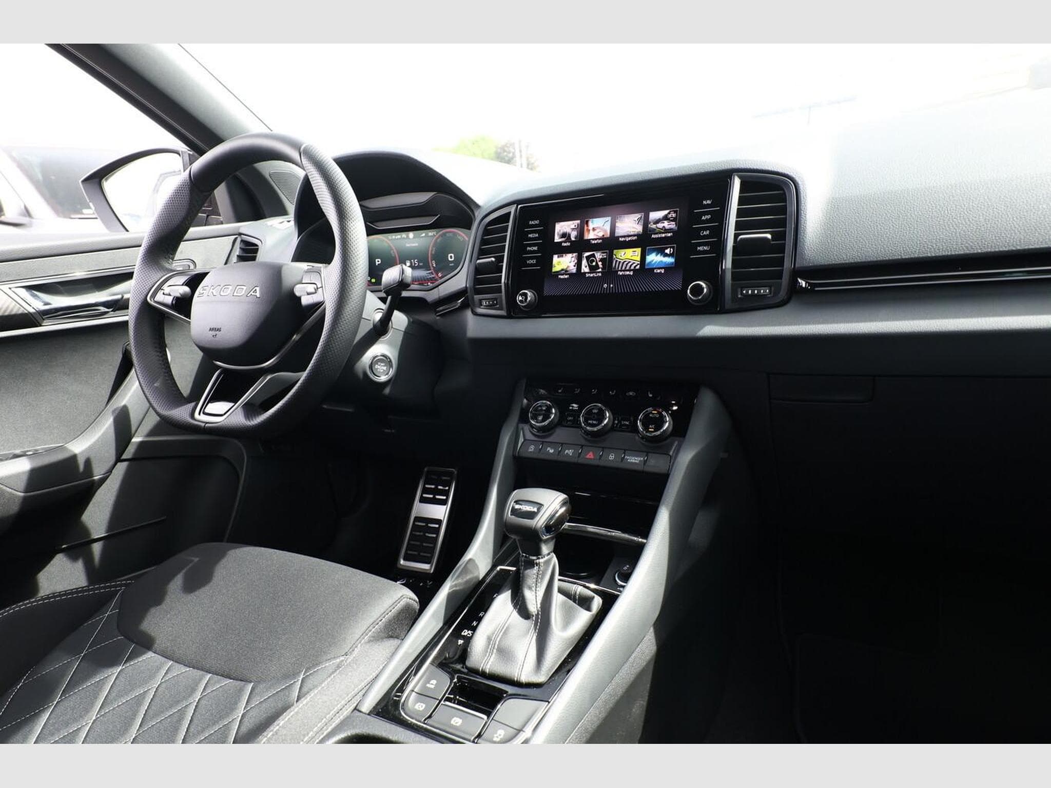 Skoda Karoq Sportline (2026) - Photo 9