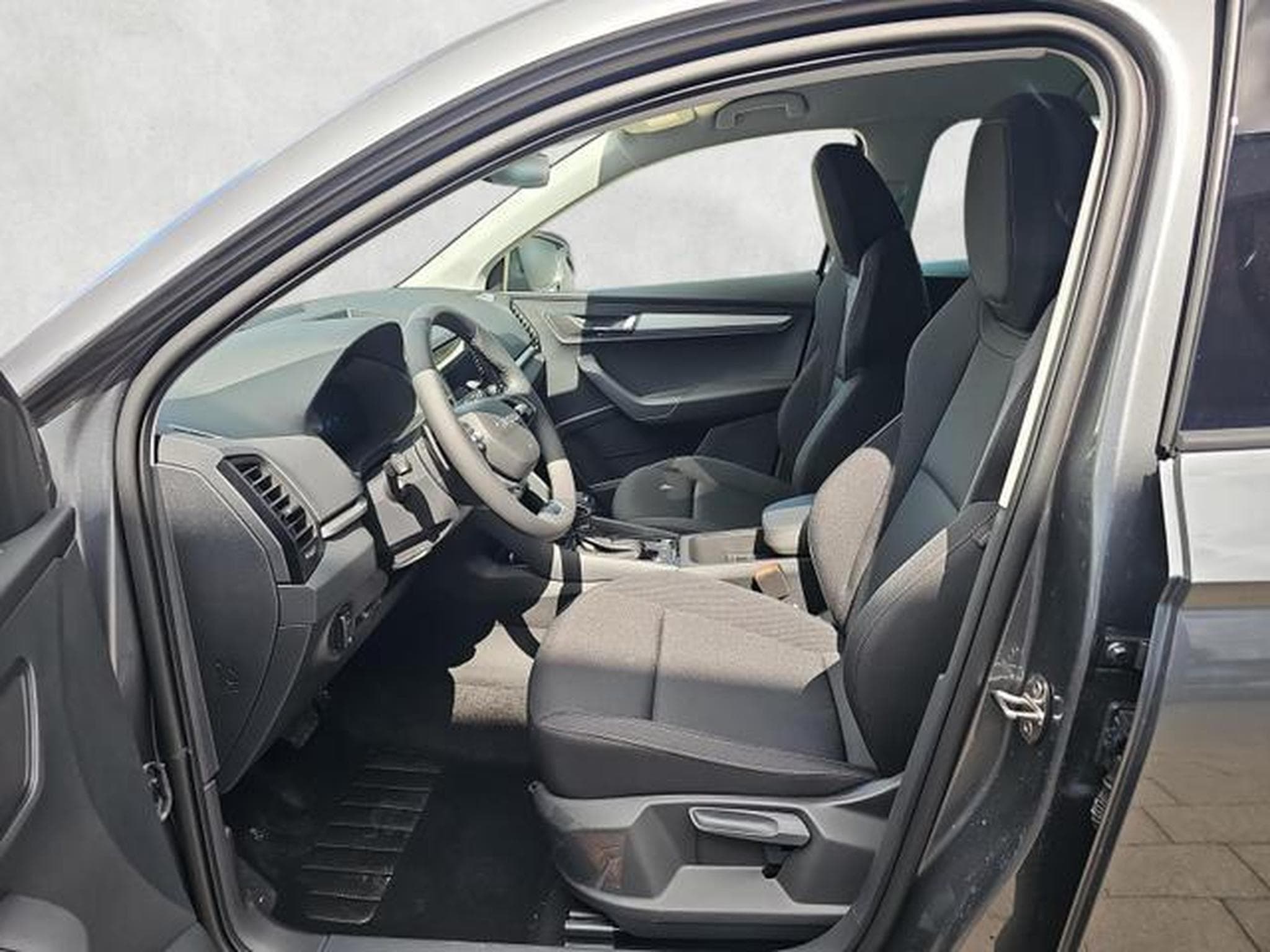 Skoda Karoq Selection (2026) - Photo 9