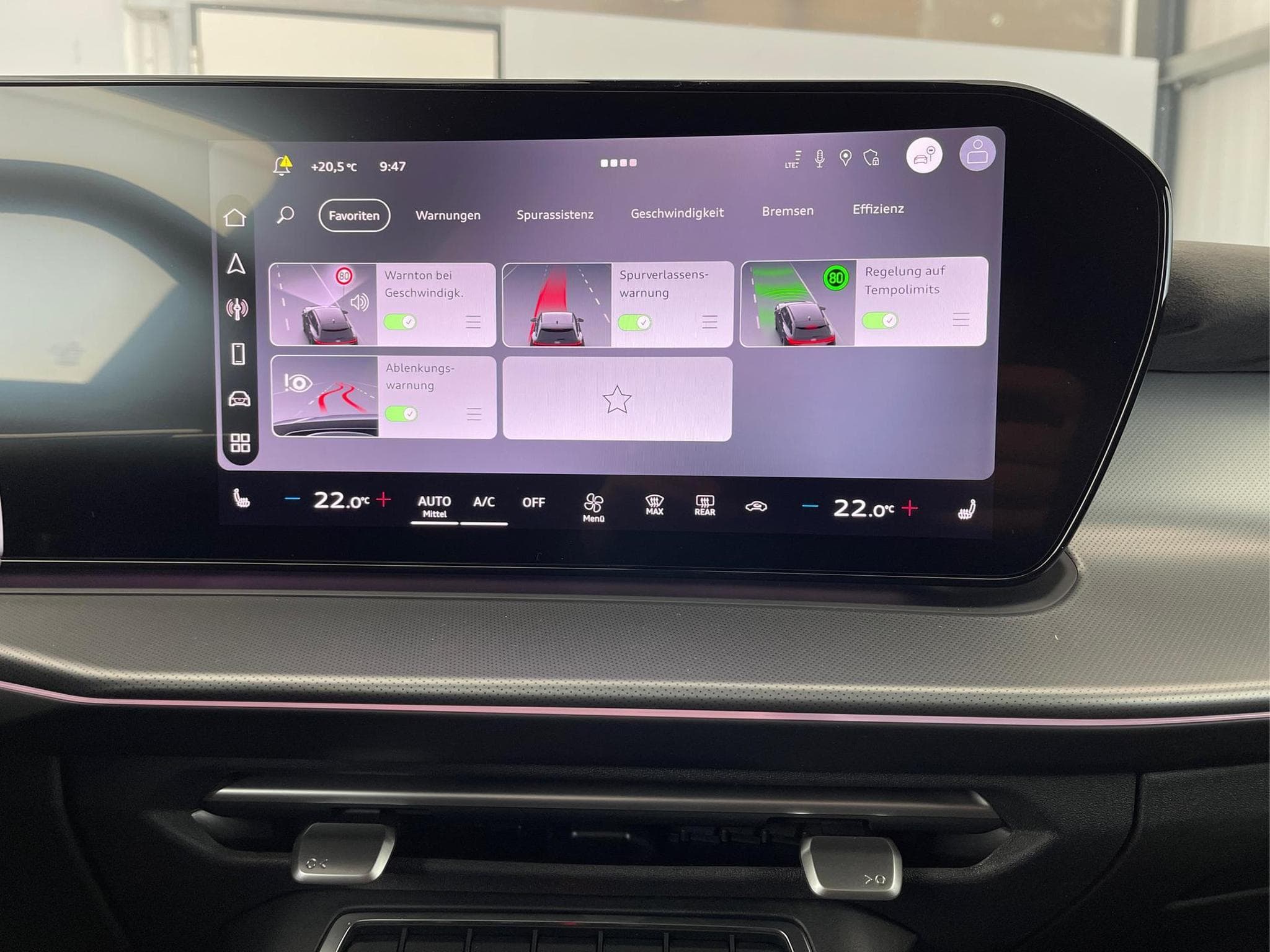 Audi Q3 Sportback NEU (2026) - Photo 10