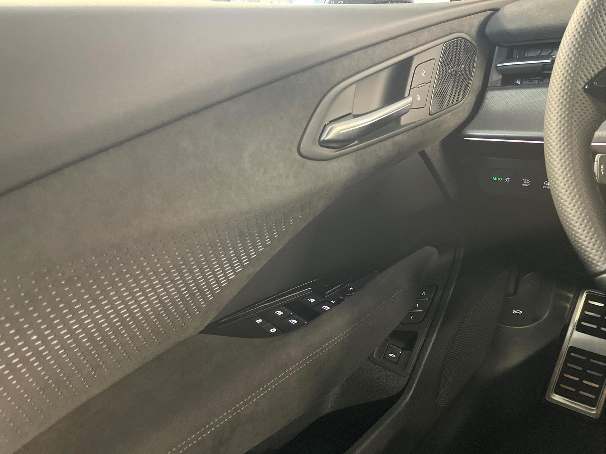 Audi Q3 Sportback NEU (2026) - Photo 9