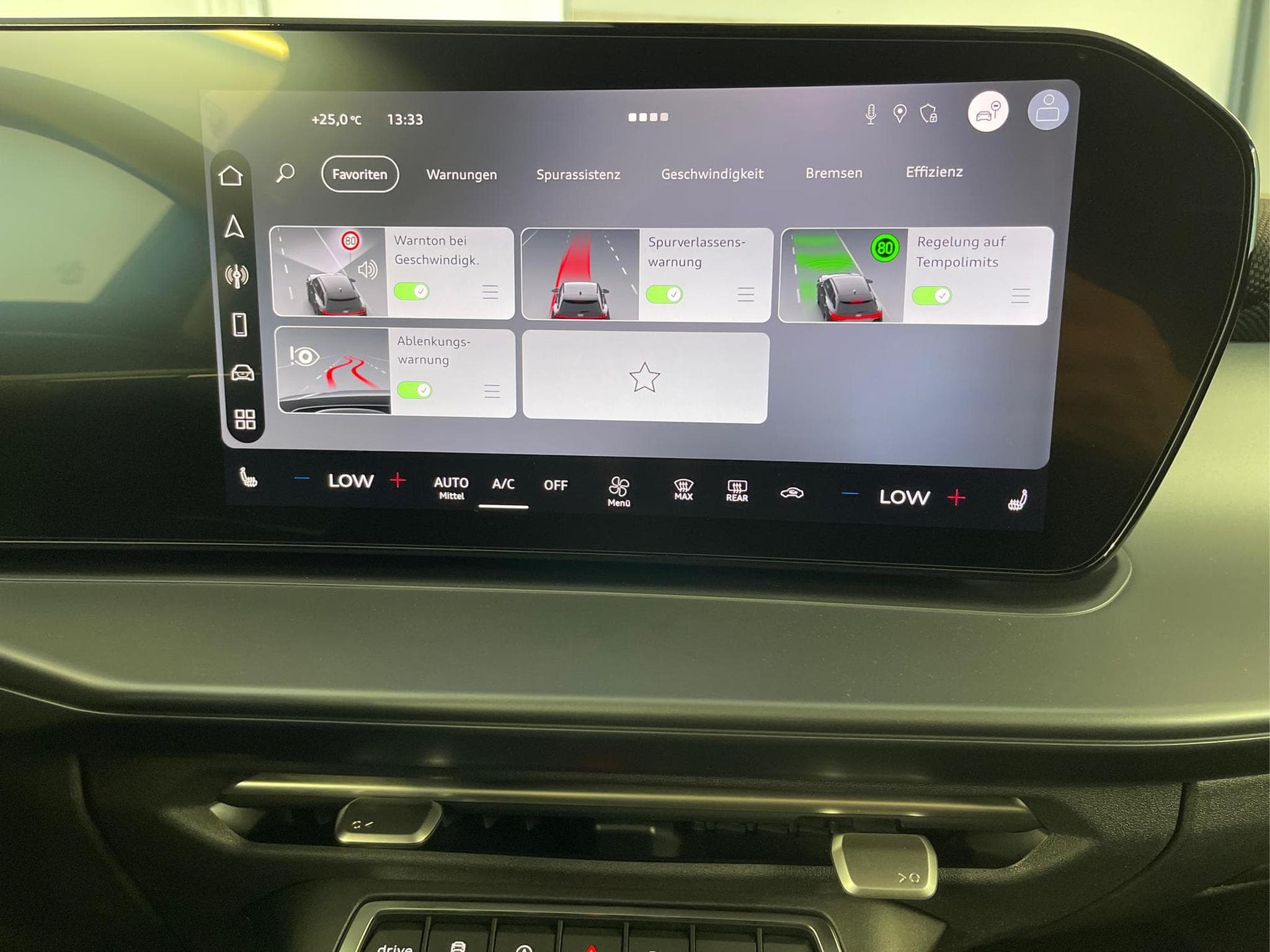 Audi Q3 NEU (2026) - Photo 10