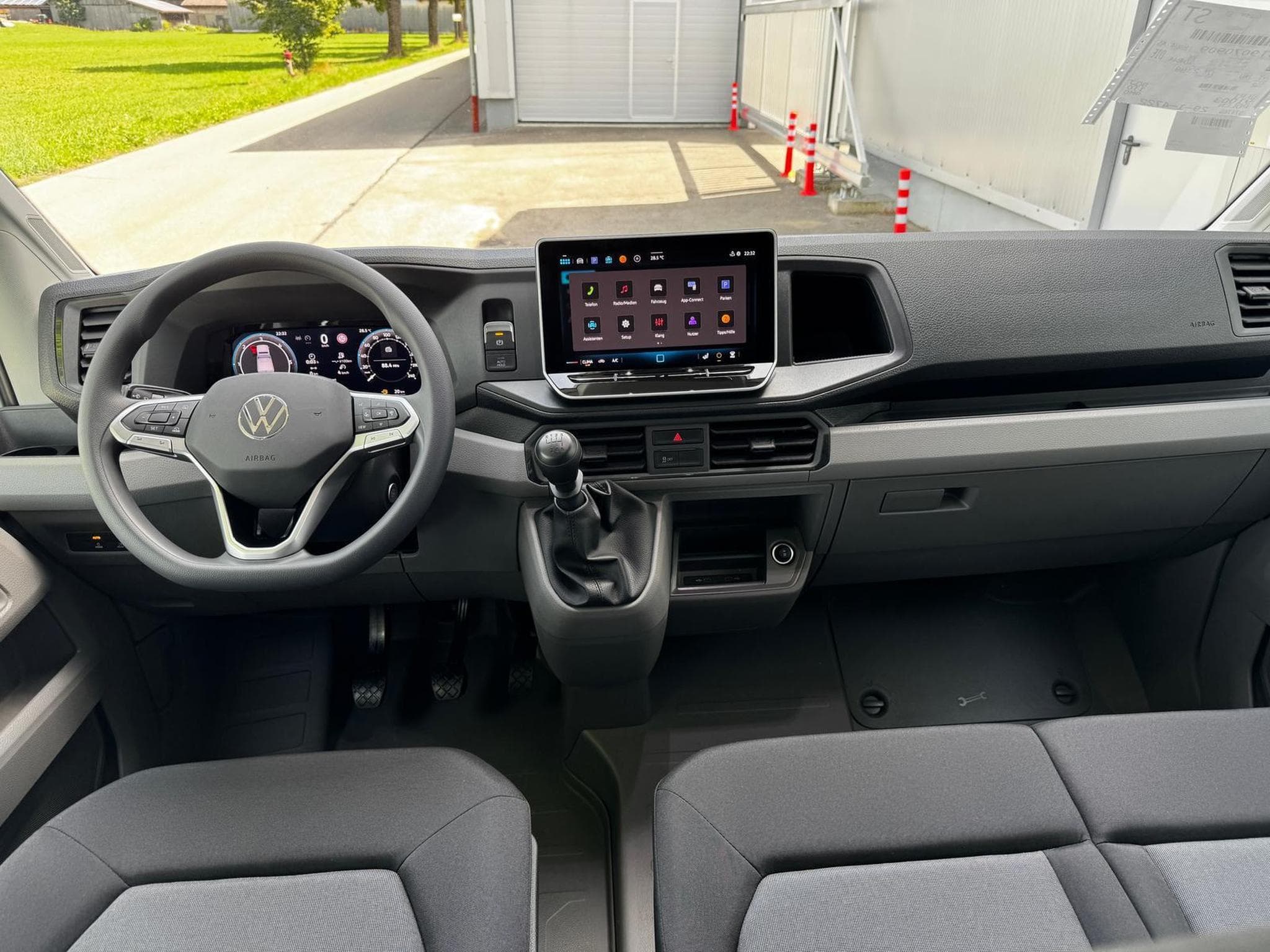 VW Crafter Pritsche 35 DOKA mittellang FWD (2026) - Foto 5
