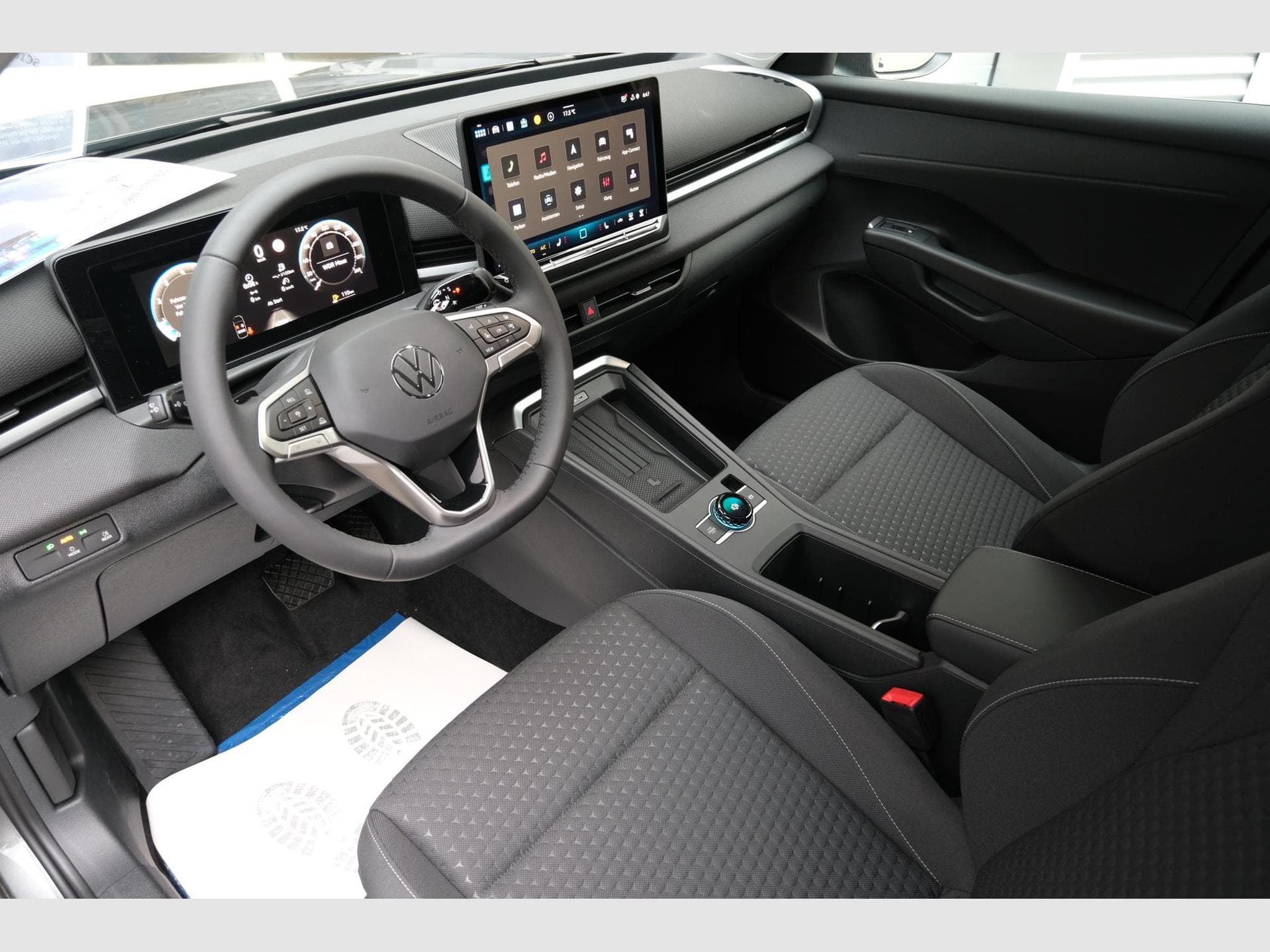 VW T-Roc 1.5 eTSI Life (2026) - Foto 12