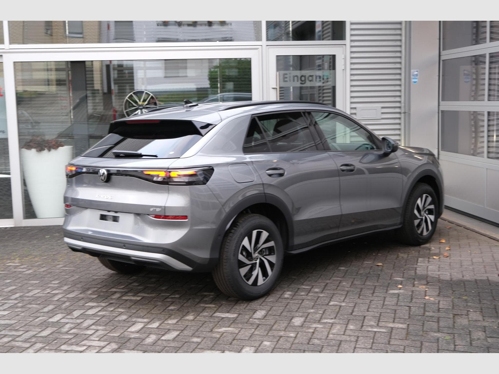 VW T-Roc 1.5 eTSI Life (2026) - Foto 19