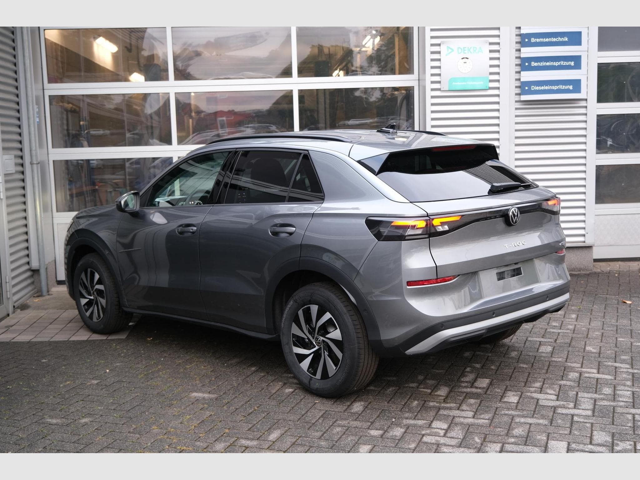 VW T-Roc 1.5 eTSI Life (2026) - Foto 18