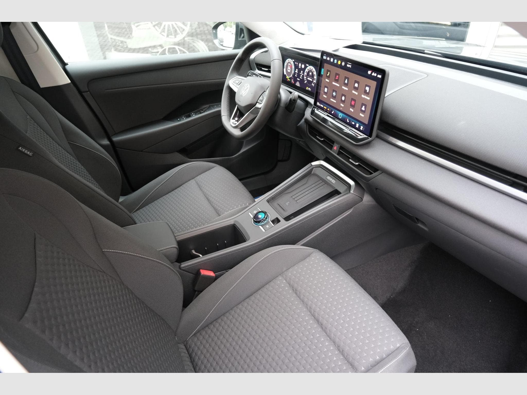 VW T-Roc 1.5 eTSI Life (2026) - Foto 21