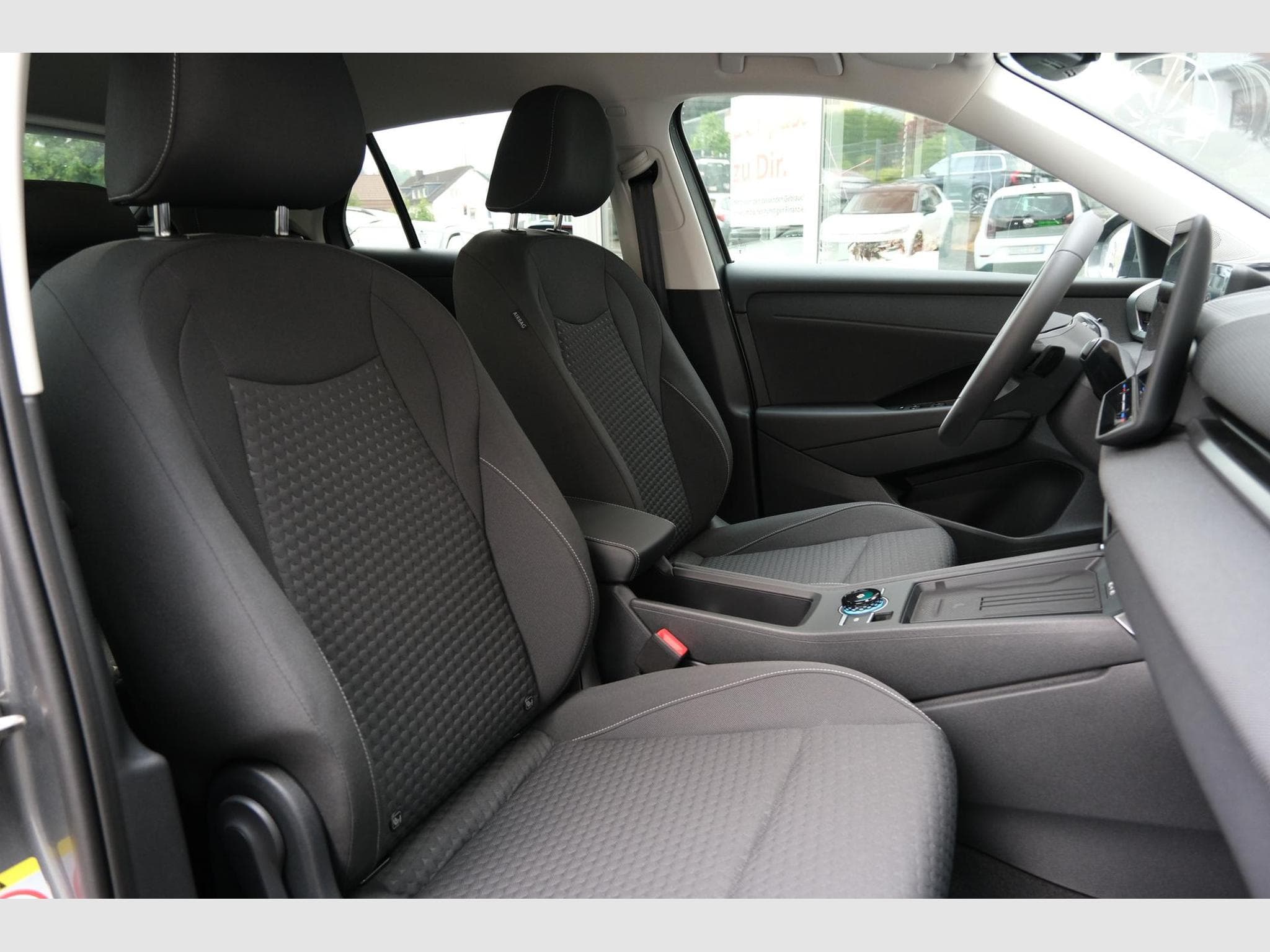 VW T-Roc 1.5 eTSI Life (2026) - Foto 22