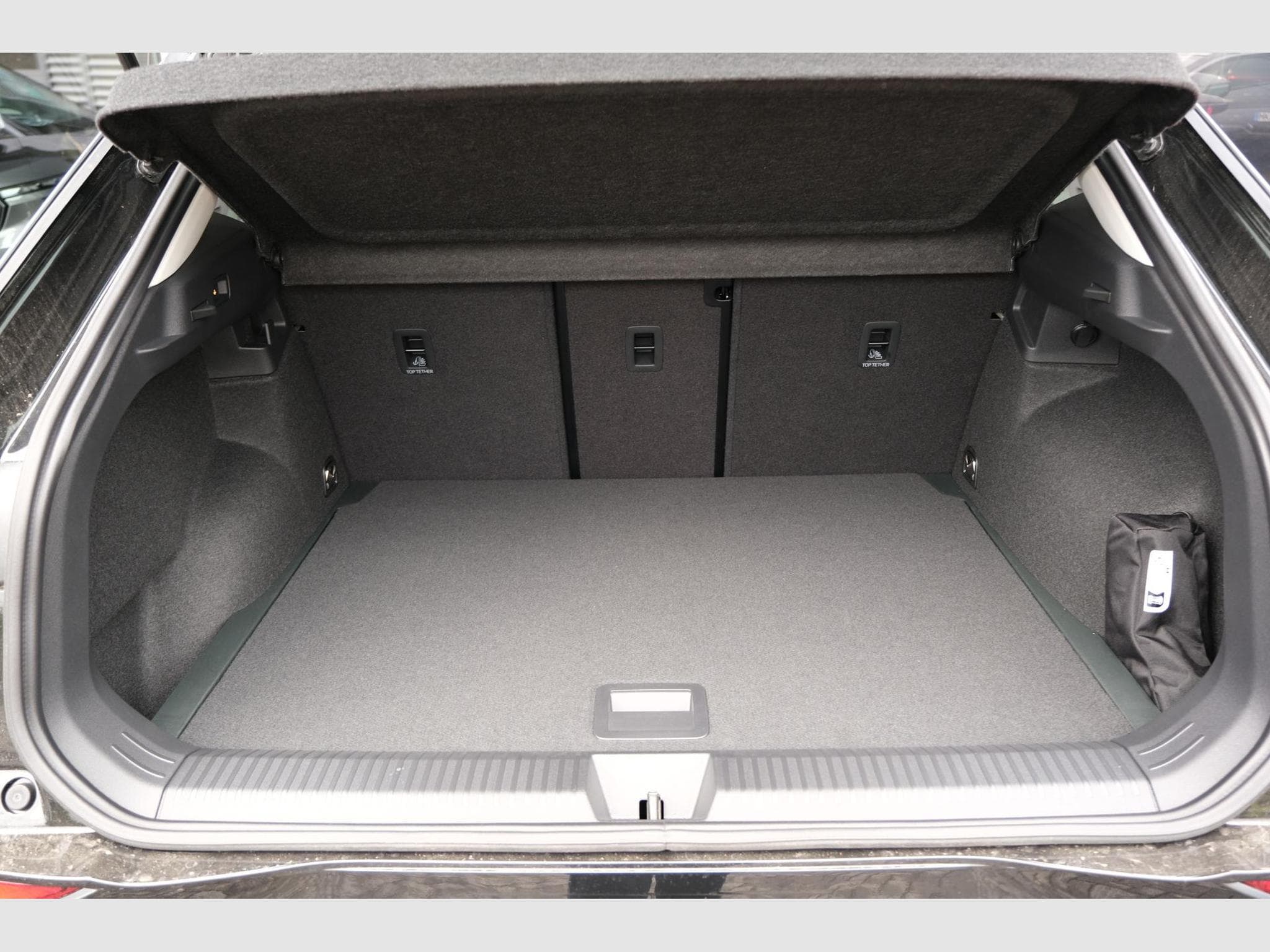 VW T-Roc 1.5 eTSI Life (2026) - Foto 10