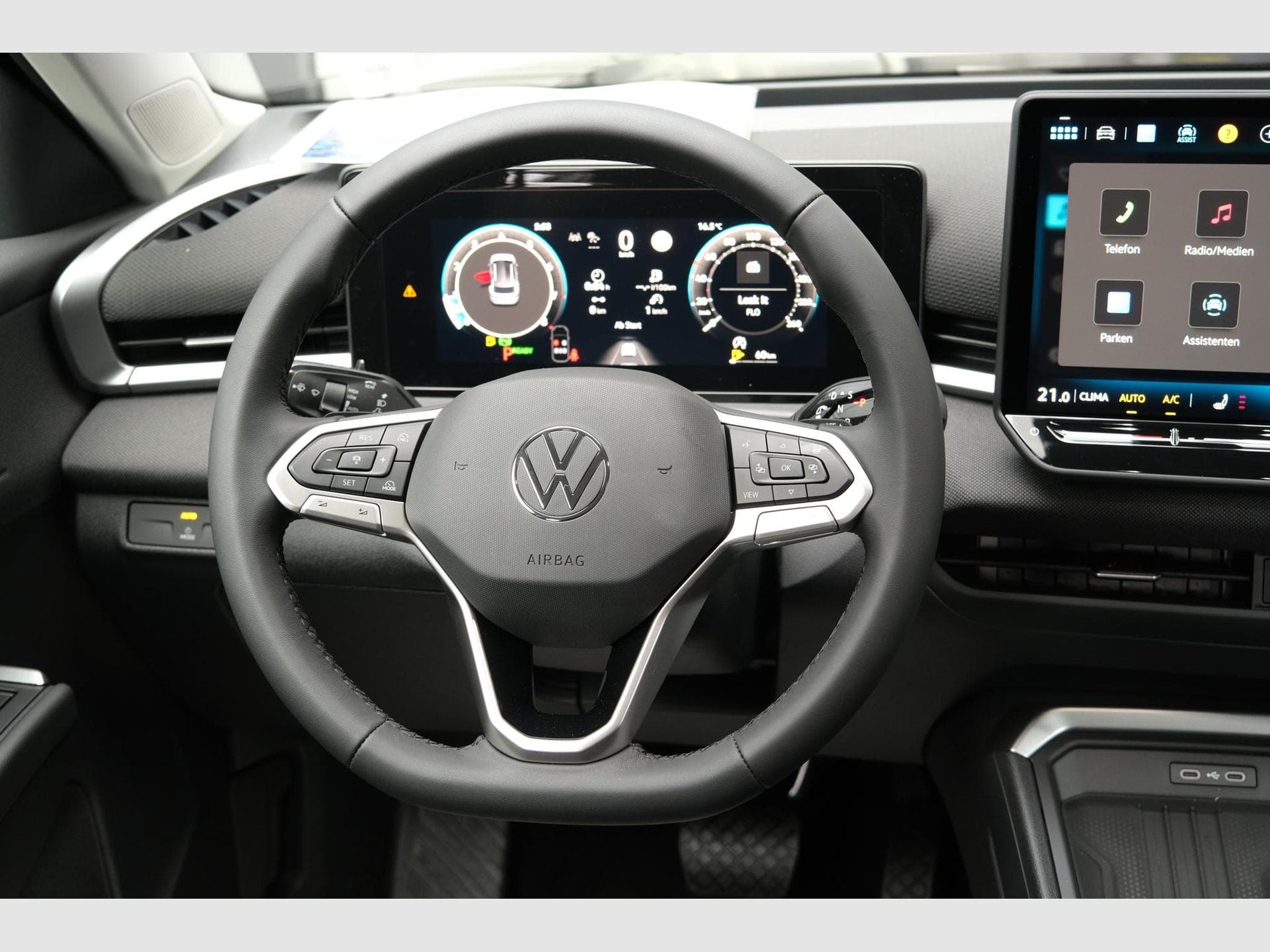 VW T-Roc 1.5 eTSI Life (2026) - Foto 14