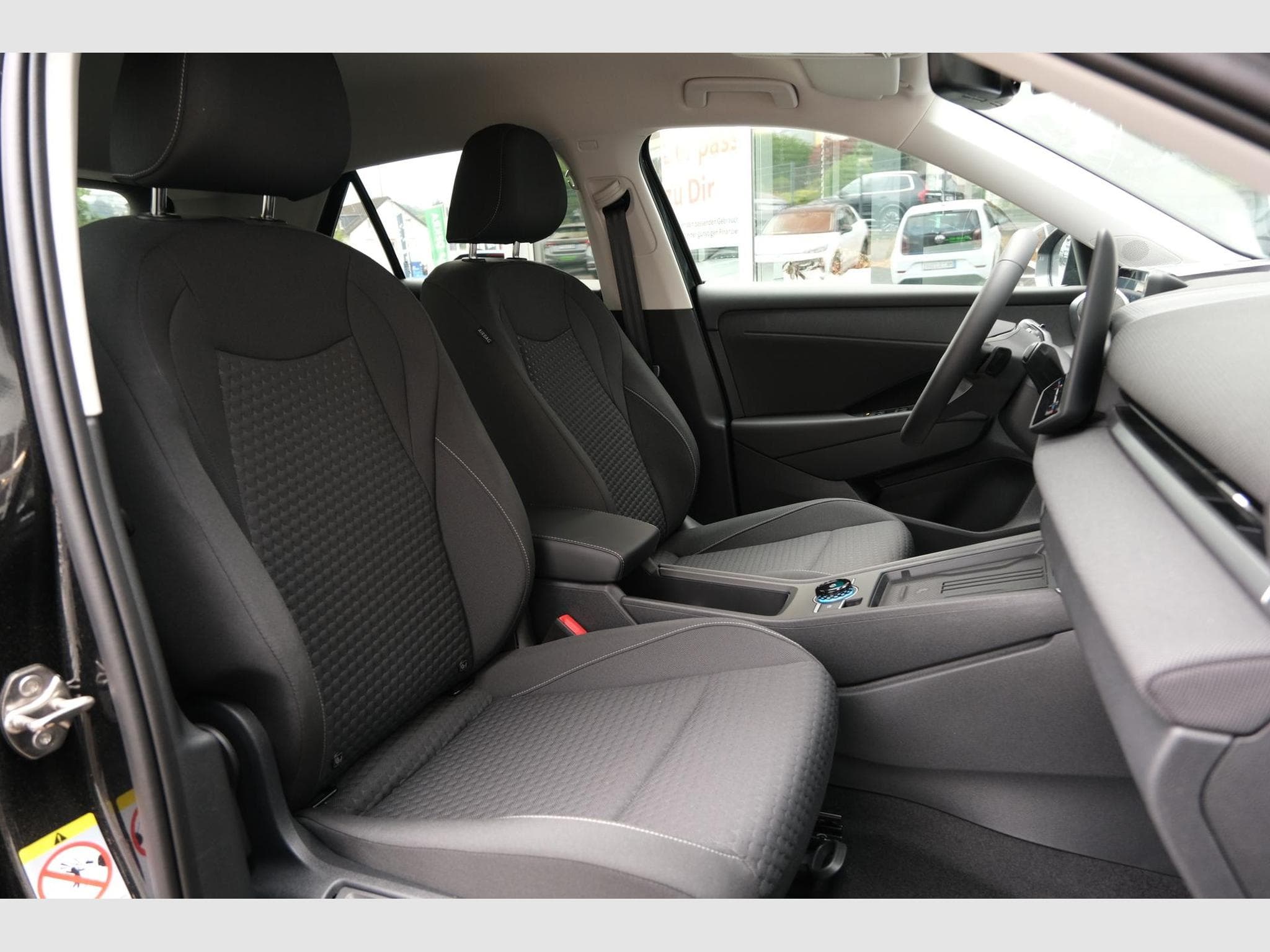 VW T-Roc 1.5 eTSI Life (2026) - Foto 23