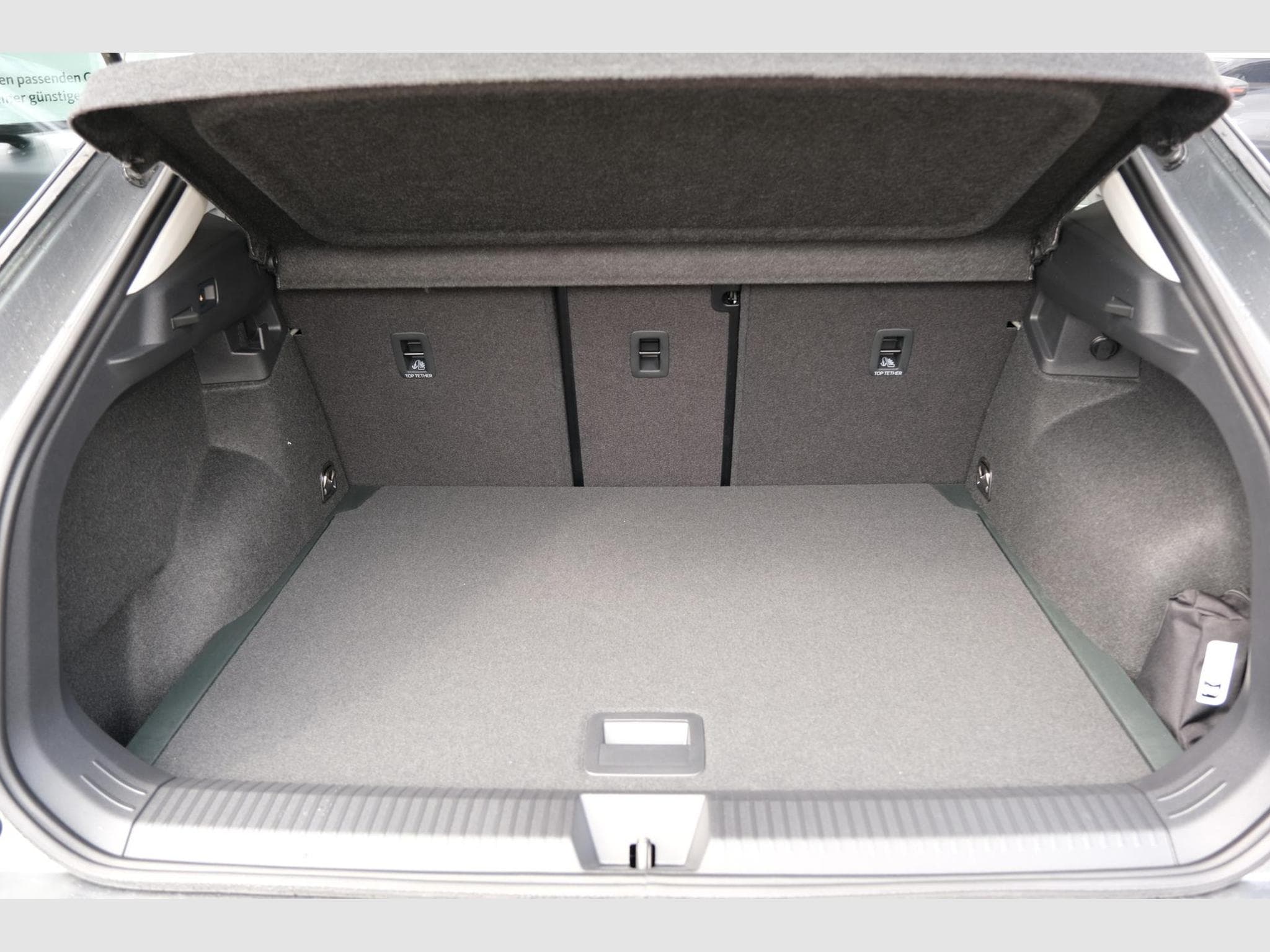VW T-Roc 1.5 eTSI Life (2026) - Foto 8