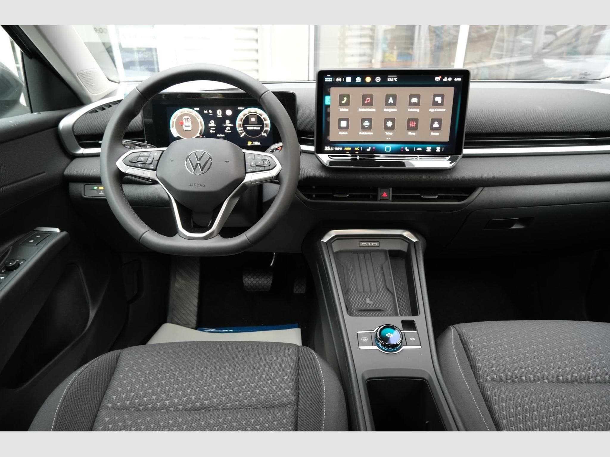 VW T-Roc 1.5 eTSI Life (2026) - Foto 8