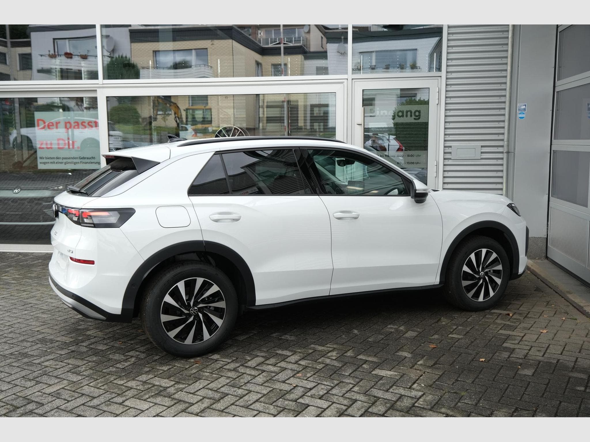 VW T-Roc 1.5 eTSI Life (2026) - Foto 5